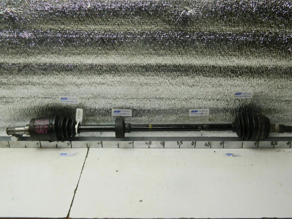 Привод HONDA CAPA GA4 D15B Перед Лев (Контрактный) 35021425