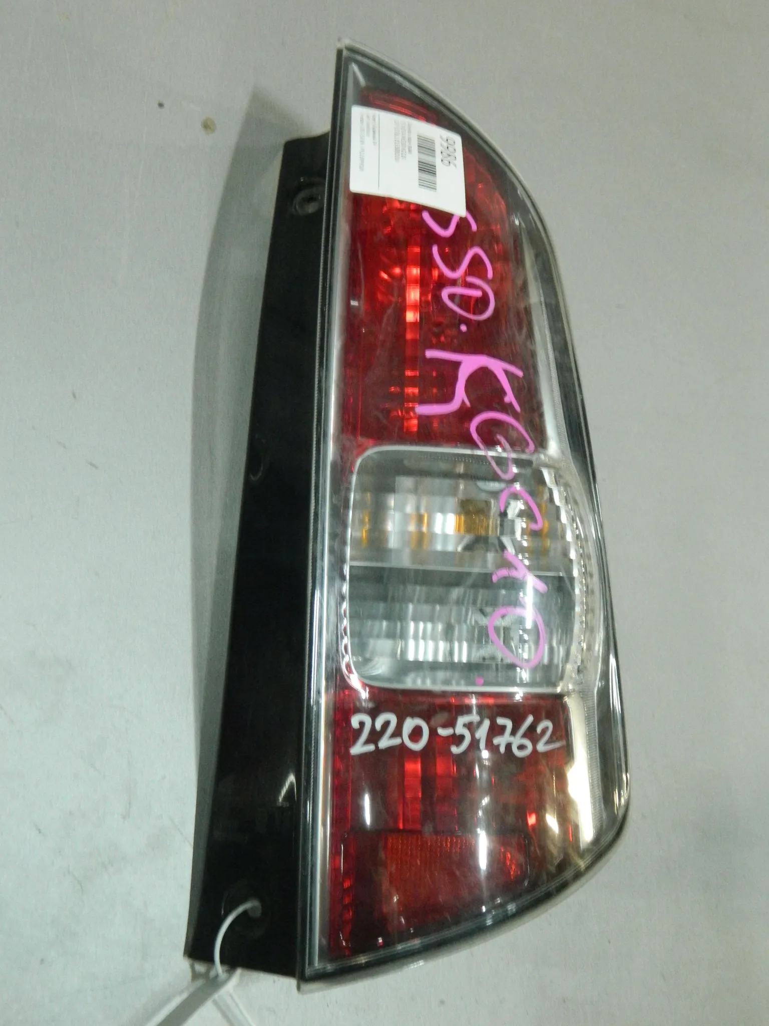 Фонарь TOYOTA PASSO KGC10 Задн Прав (Контрактный) 03344289