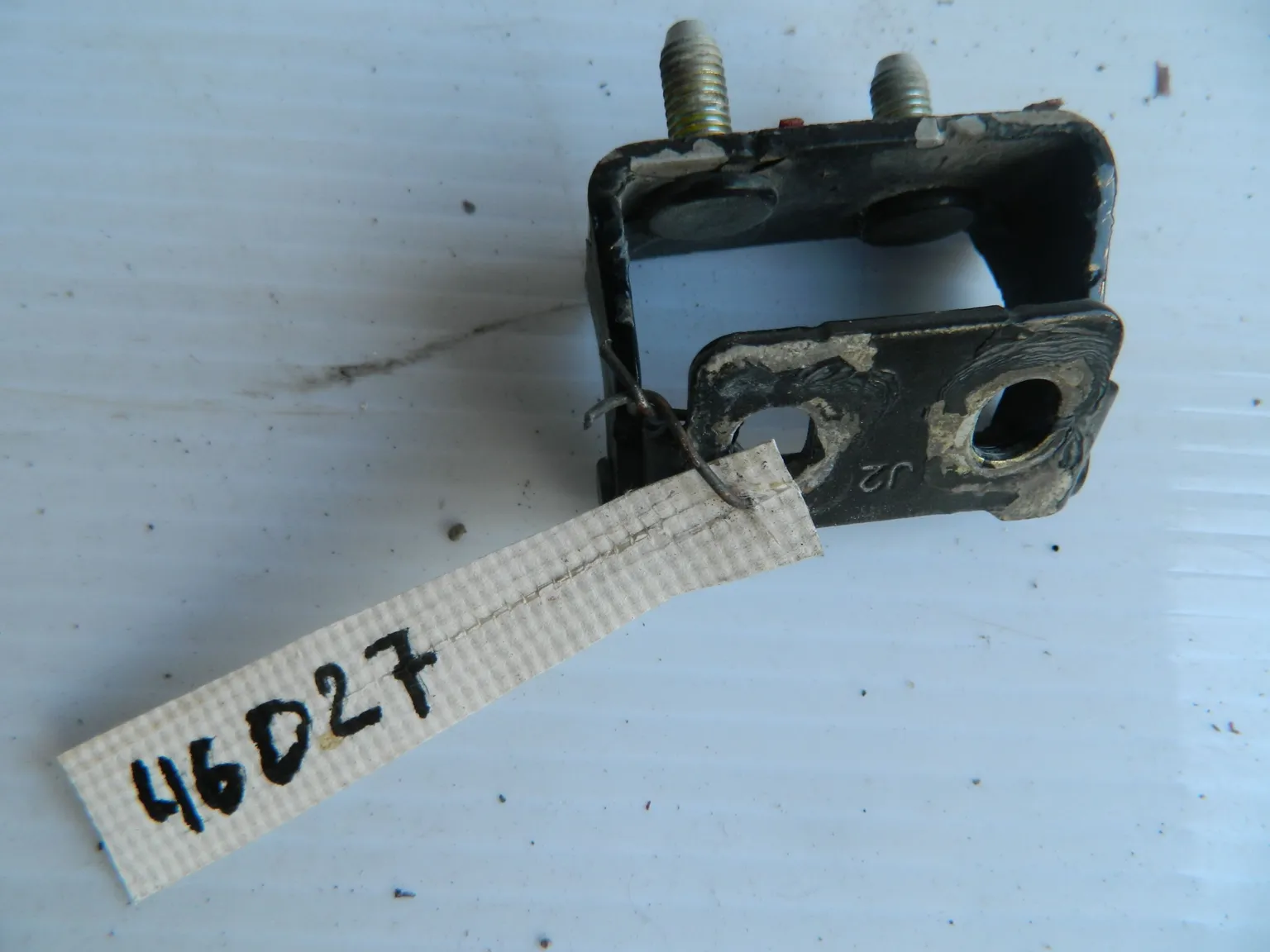 Петля 5-й двери CHEVROLET LACETTI J200 Лев (Б/У)