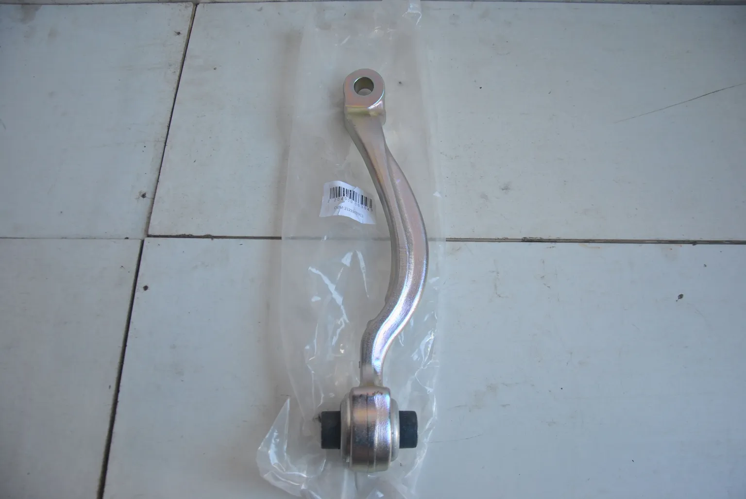 Рычаг GENERAL PARTS 2123302911 MERCEDES-BENZ E-CLASS W212, S212 2009- Перед Нижний Левый