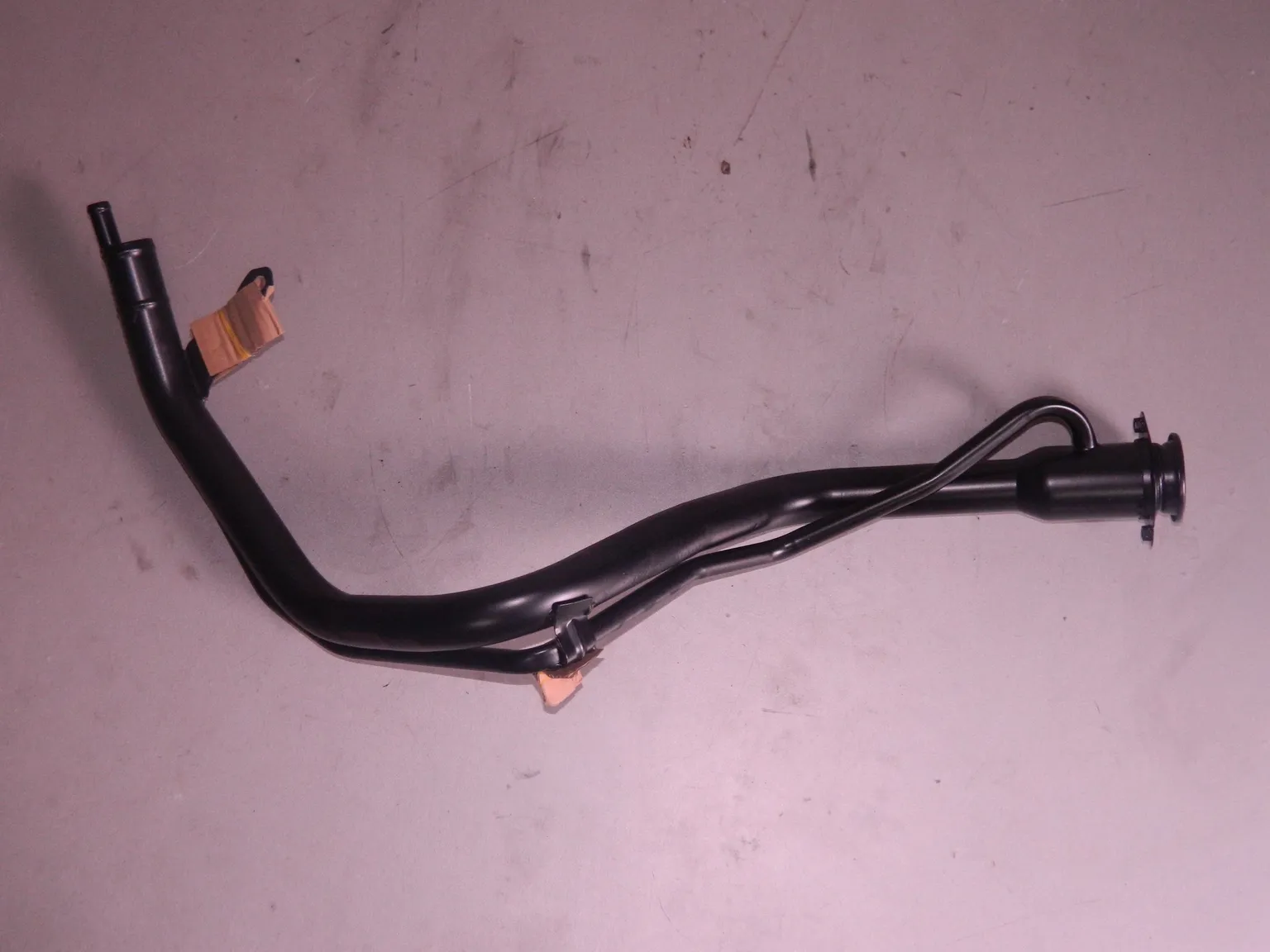 Горловина топливного бака GENERAL PARTS MN120053 MITSUBISHI OUTLANDER AIRTREK, 4G15 4G63 4G93 4G94
