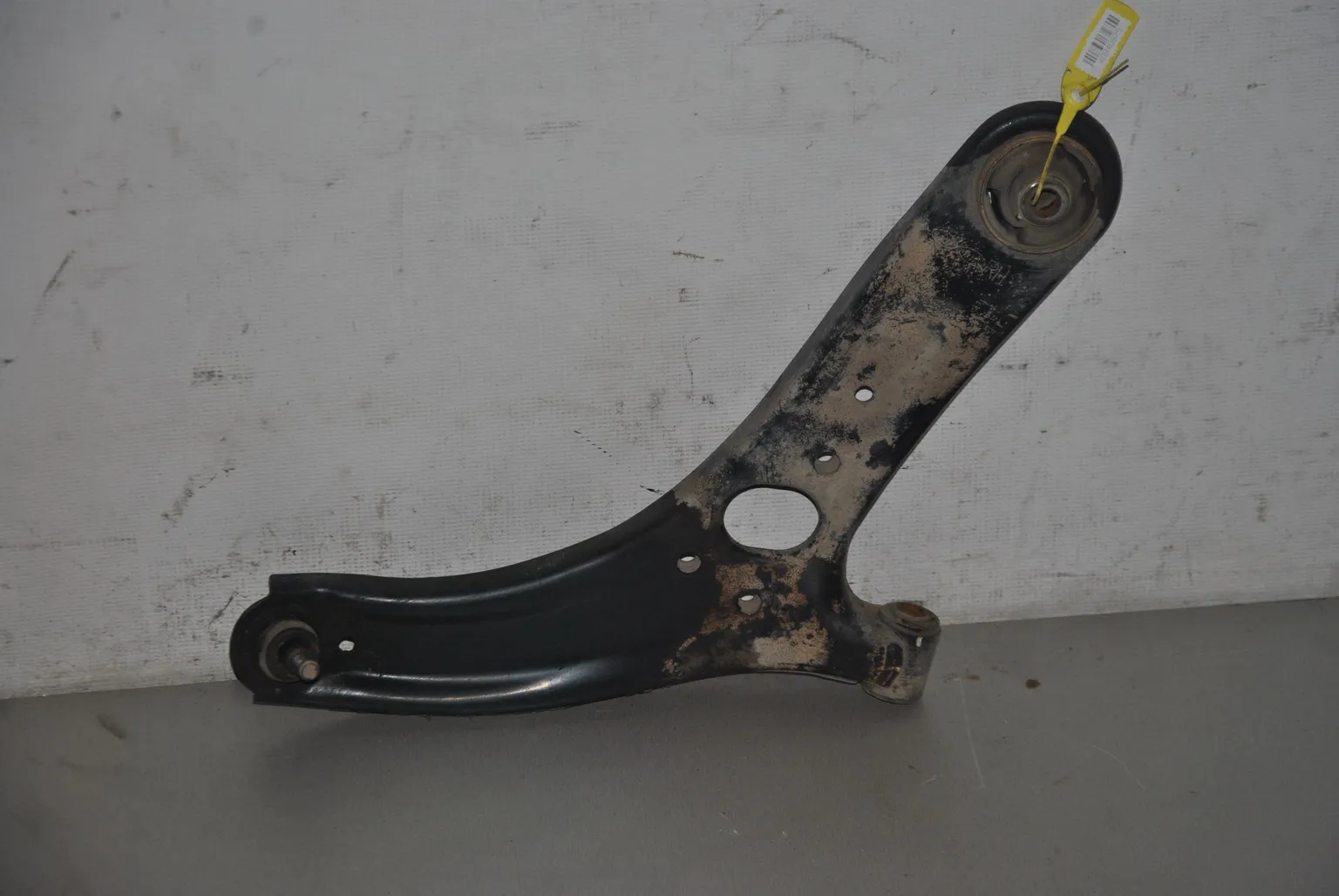 Рычаг подвески KIA RIO QB G4FA Перед. Прав (Б/У) 40940875