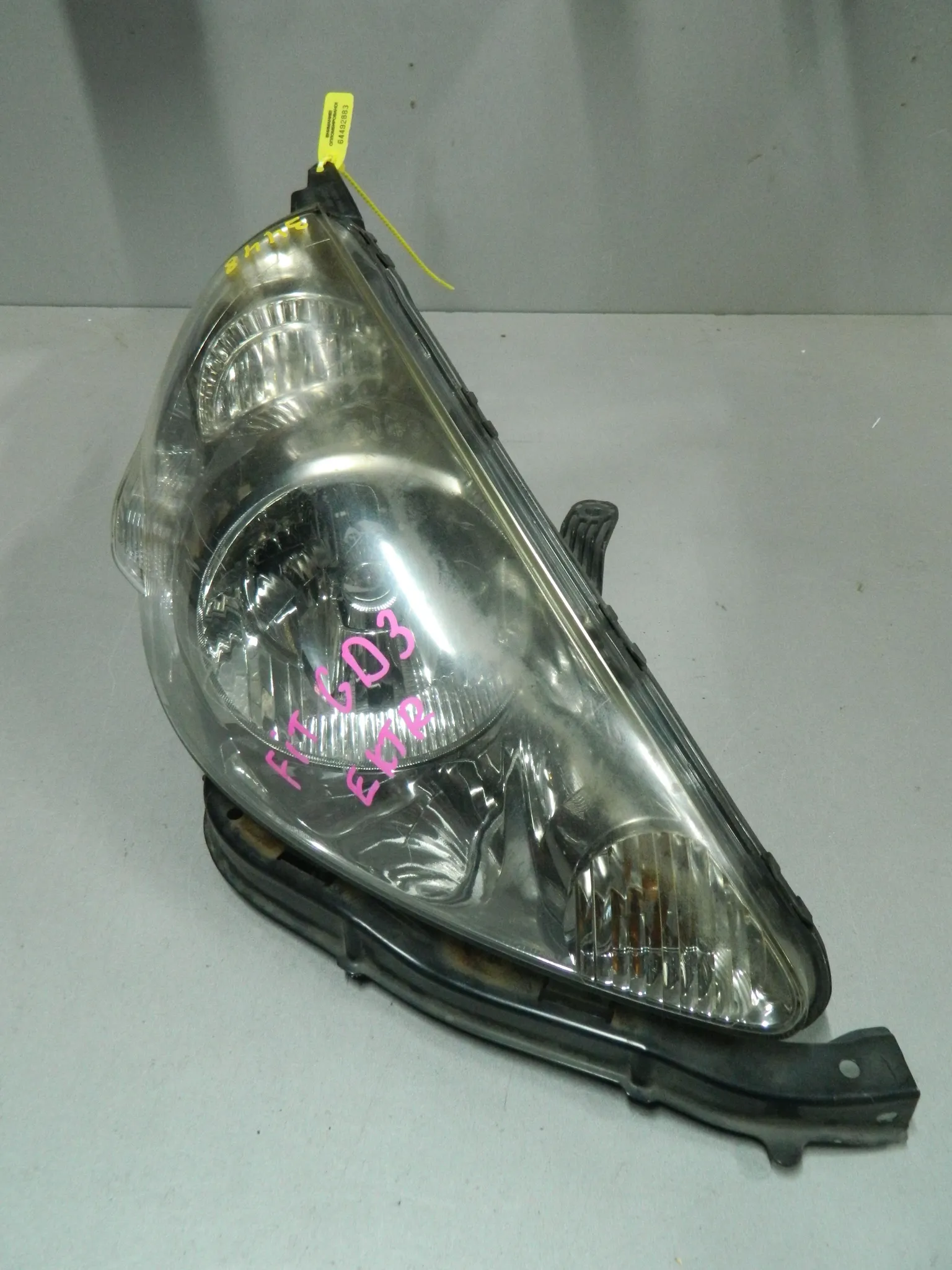 Фара HONDA FIT GD1 Перед Прав 3448 (Контрактный) 64492883 P3448