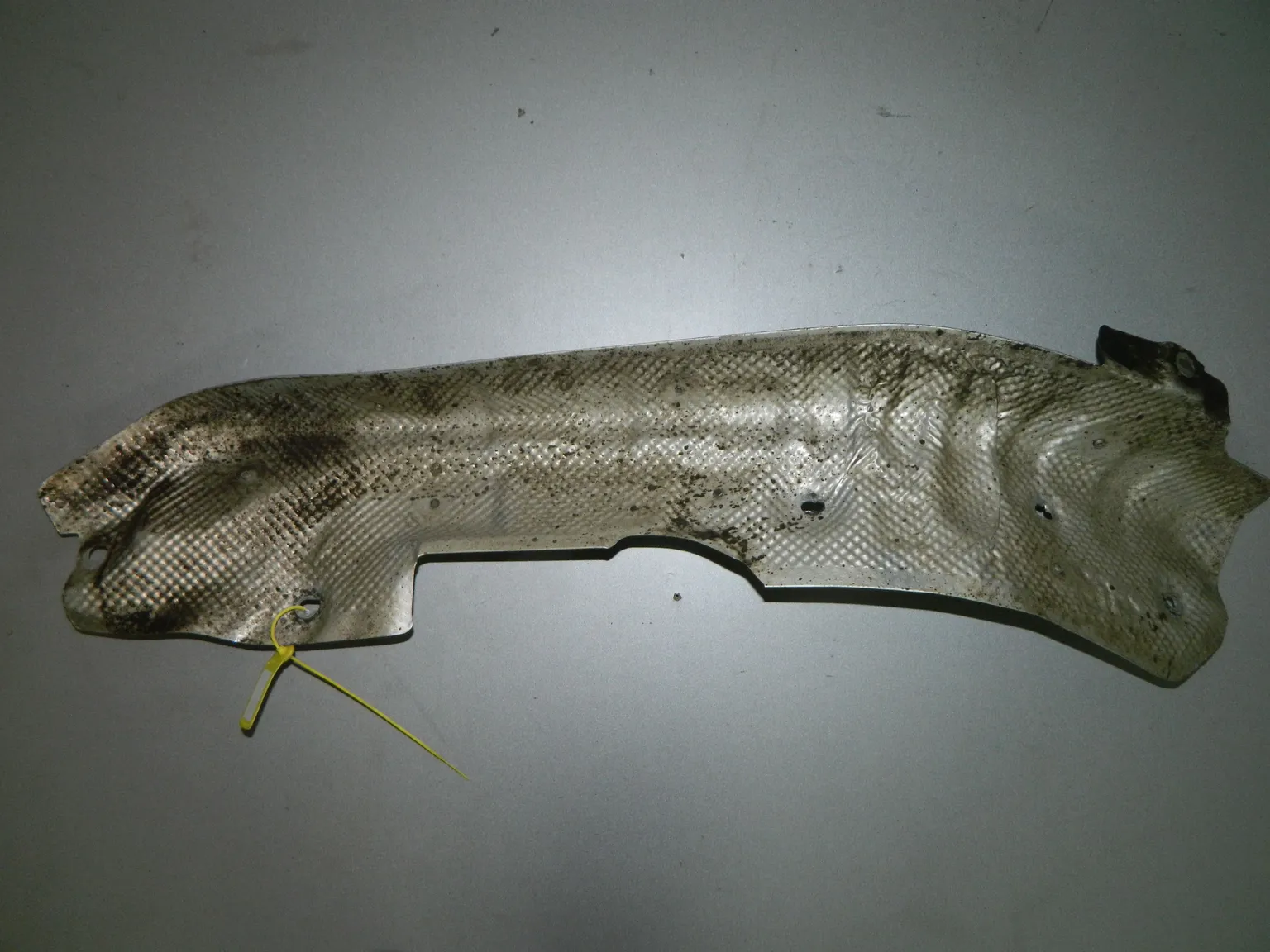 Экран теплозащитный HYUNDAI EQUUS VI (Б/У) 40940219