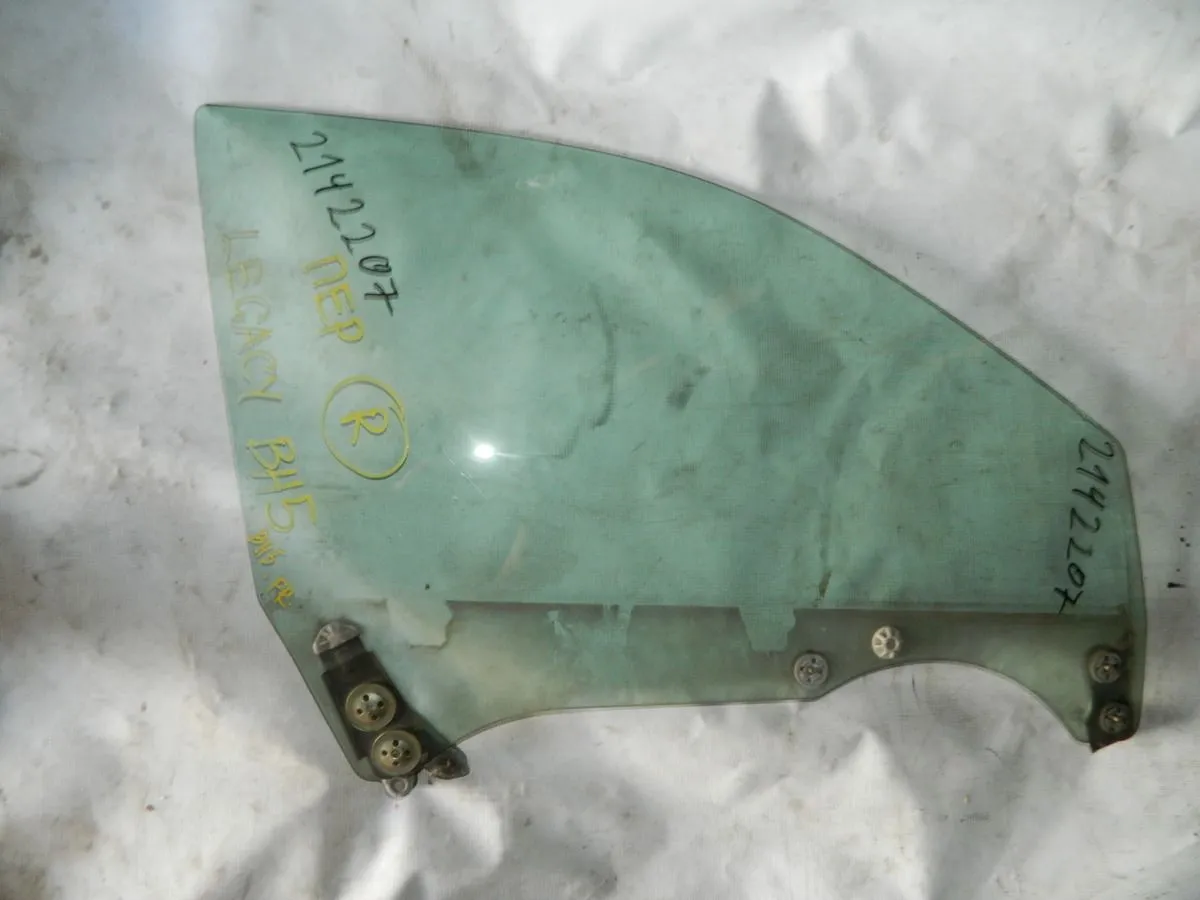 Стекло двери SUBARU LEGACY BH5 Перед. Прав (Контрактный) 2142207