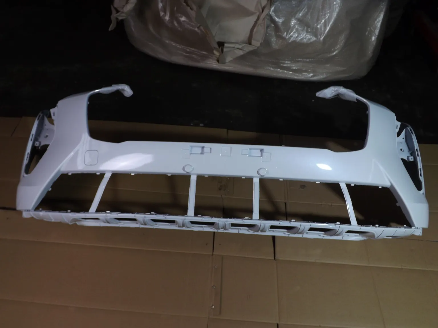 Бампер передний ATB 1AHJ1010F9C HAVAL JOLION 2021-2024 "Белый перламутр" 9C 2803288XST01A