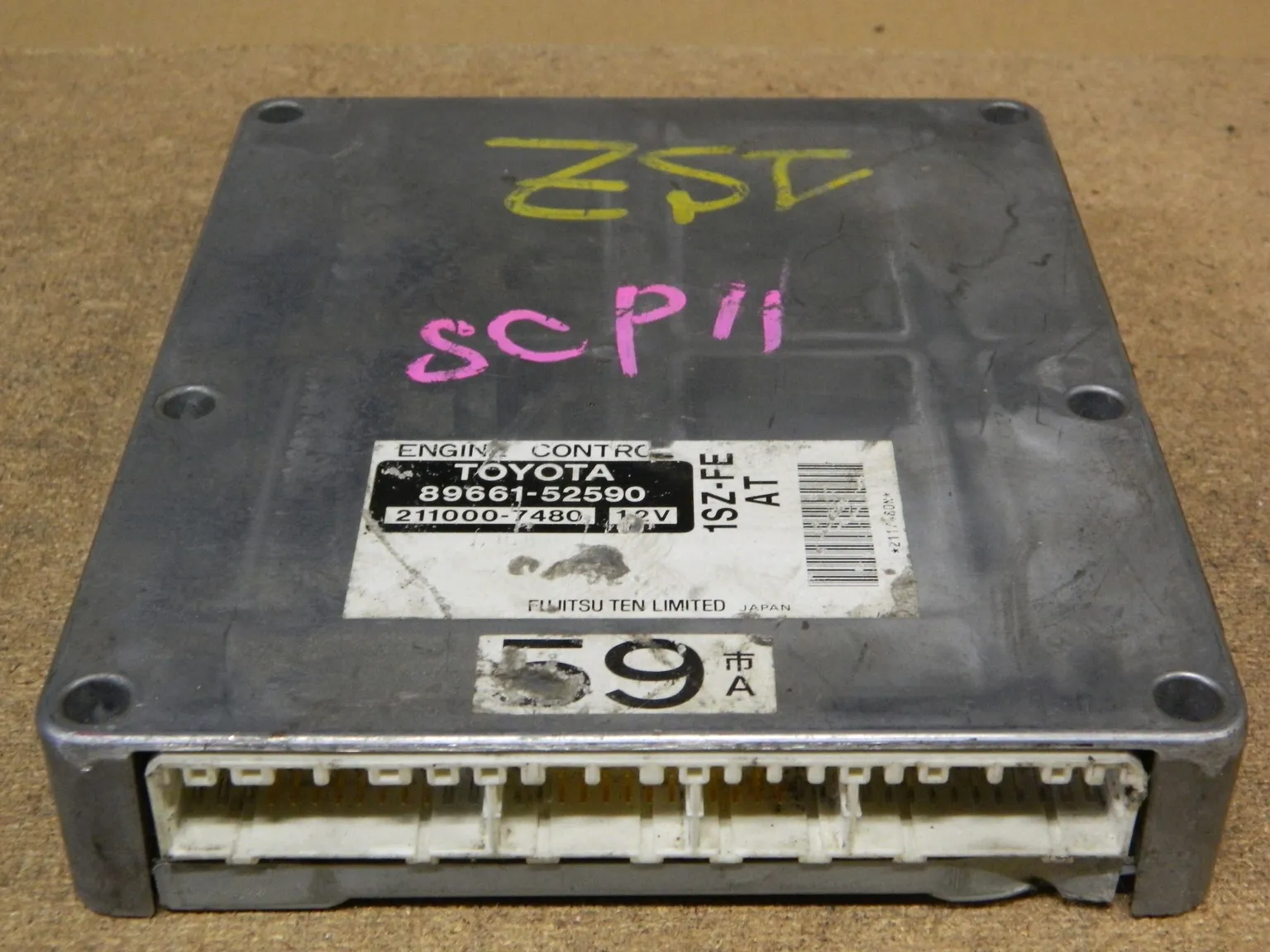 Блок управления ДВС TOYOTA VITZ 1SZFE (Контрактный) 9677 8966152590