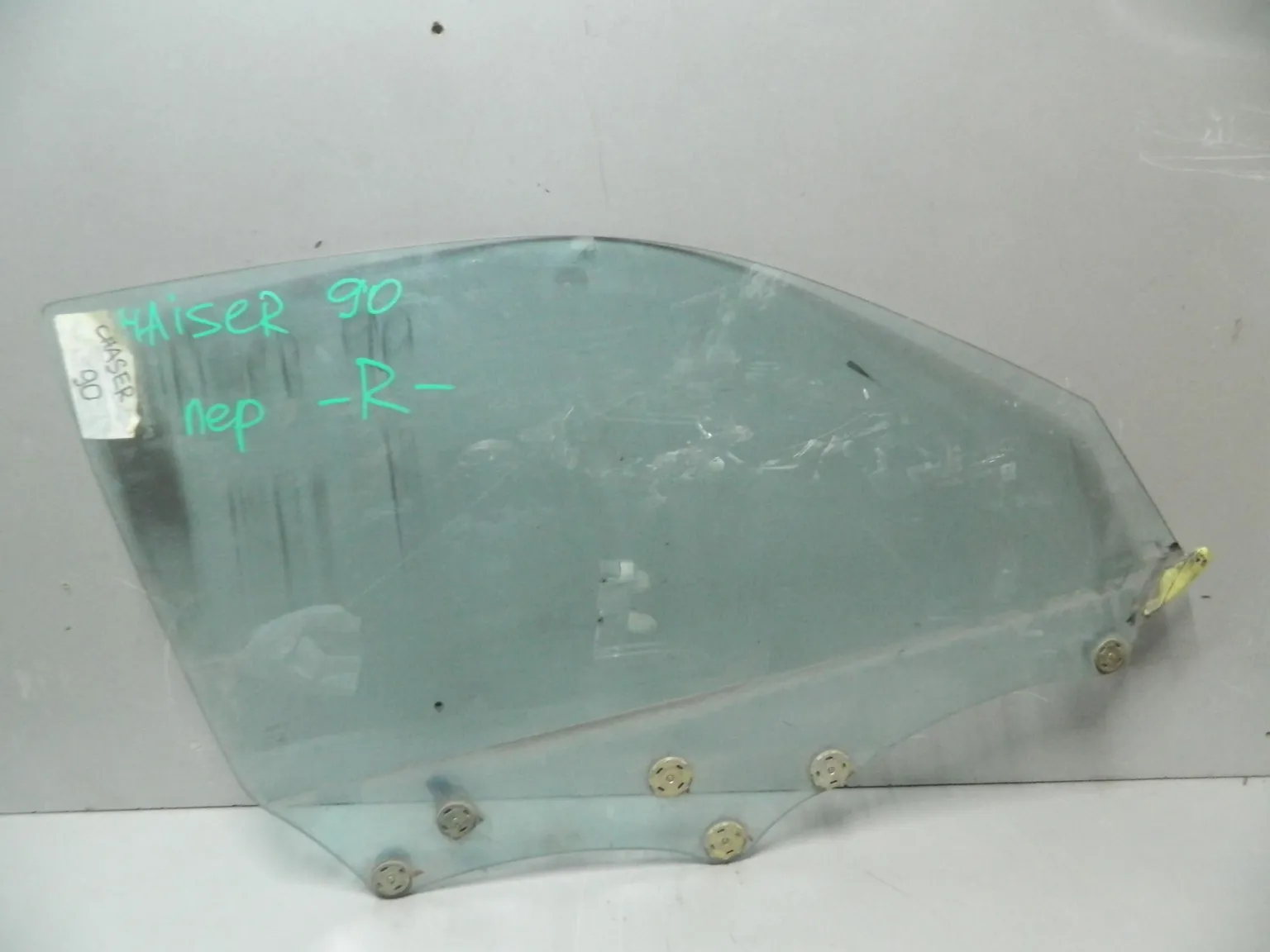 Стекло двери TOYOTA CHASER GX90 Перед Прав (Контрактный) 79590922