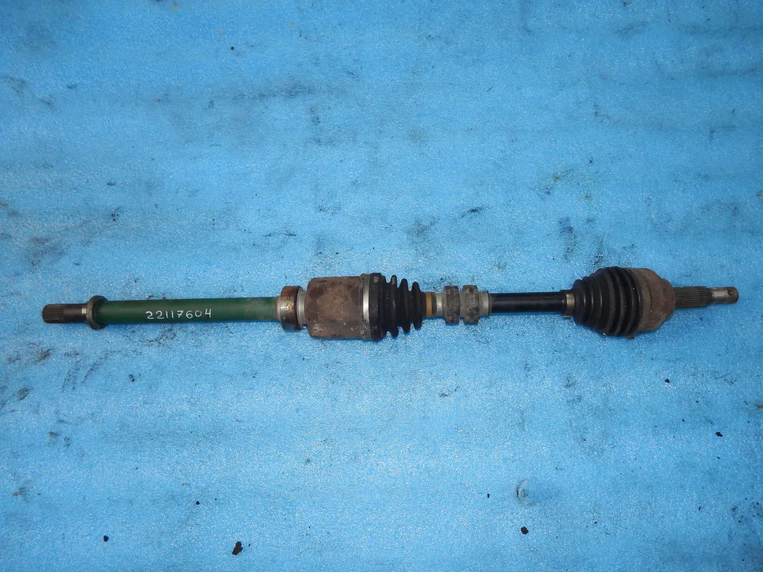 Привод NISSAN X-TRAIL T31 Перед Прав (Контрактный) 22117604