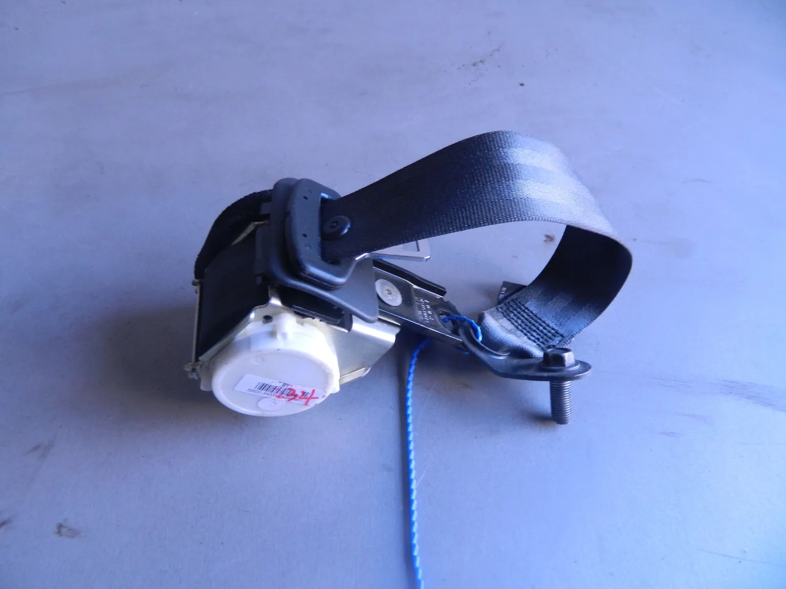 Ремень безопастности HYUNDAI EQUUS VI G6DJ Зад Прав (Б/У) 69838552