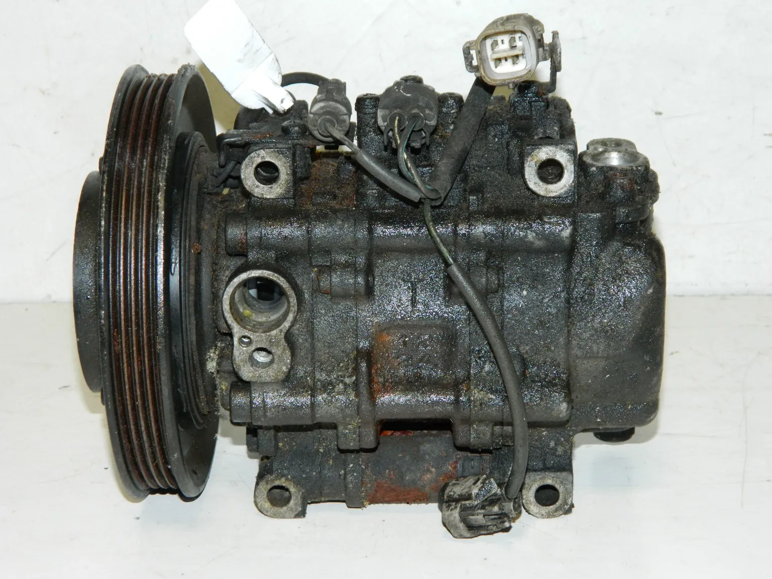 Компрессор кондиционера TOYOTA COROLLA 4AFE (Контрактный) 45990977