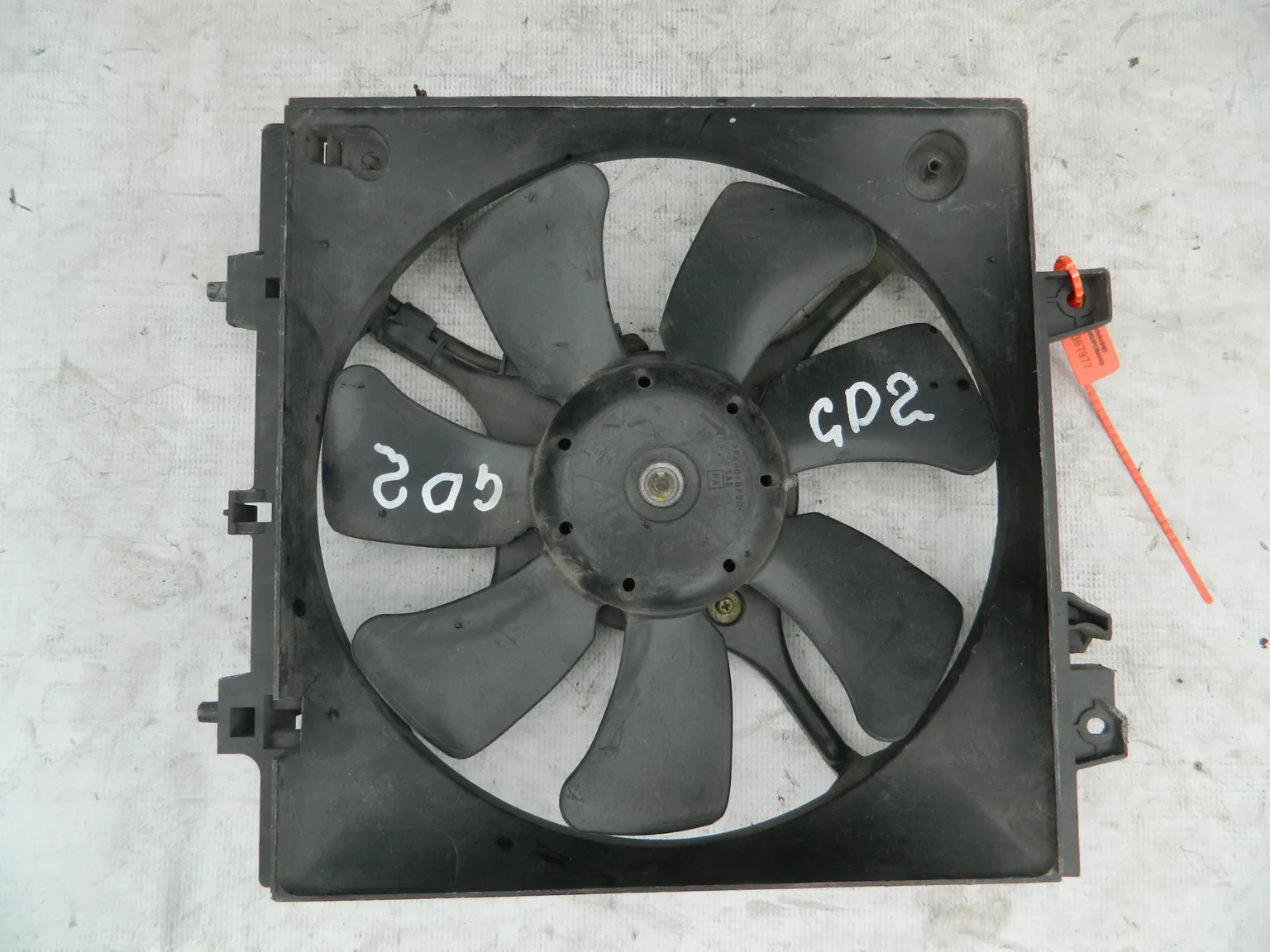 Диффузор радиатора SUBARU IMPREZA GG2 (Контрактный) 72367977