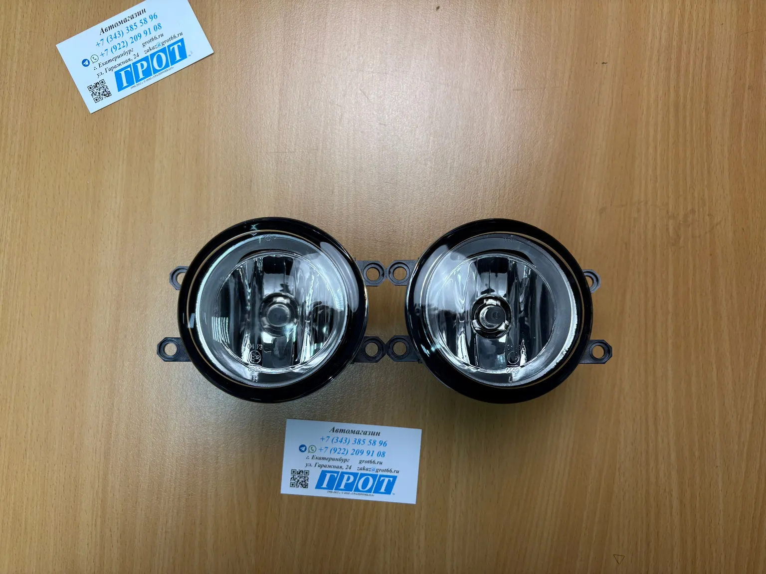 Фара противотуманная DLAA TY190 TOYOTA L+R