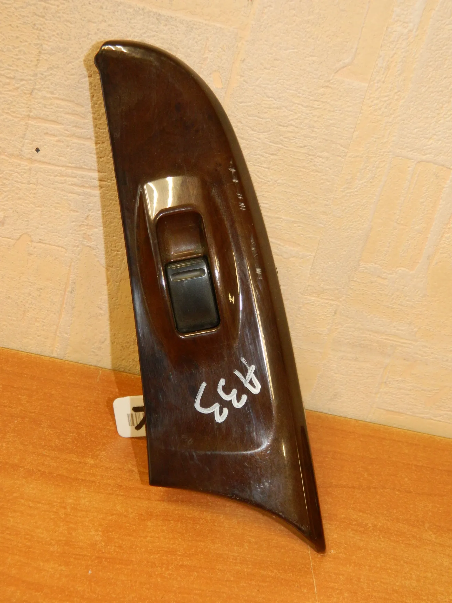 Блок управления стеклоподъемниками NISSAN MAXIMA A33 Зад Лев (Б/У) 76012