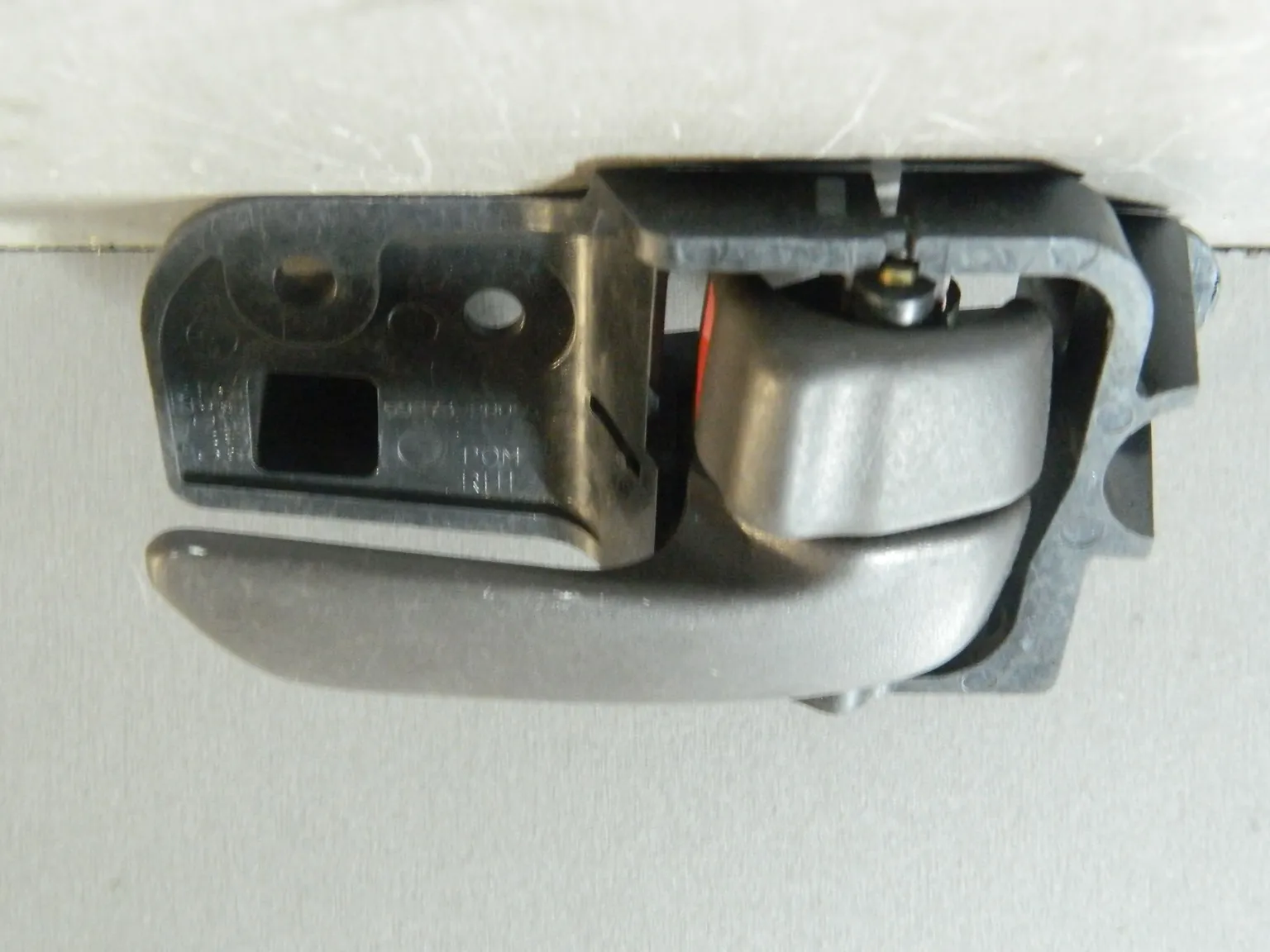 Ручка двери внутренняя TOYOTA CALDINA ST190 Прав (Контрактный) 81528321