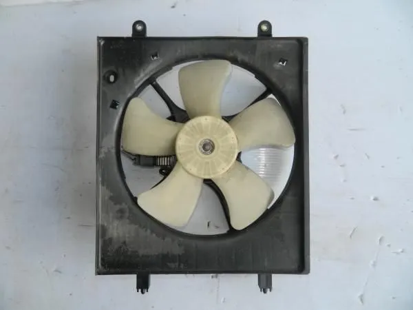 Диффузор радиатора MITSUBISHI PAJERO IO H62W 4G64 (Контрактный)