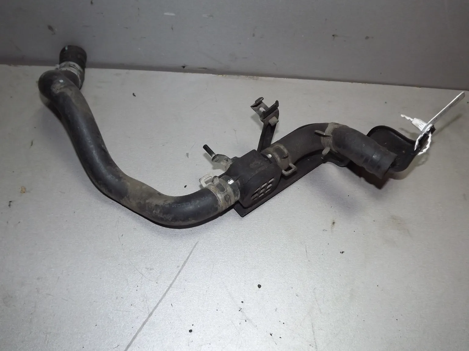 Кран печки HONDA R20A (Контрактный) 35023647