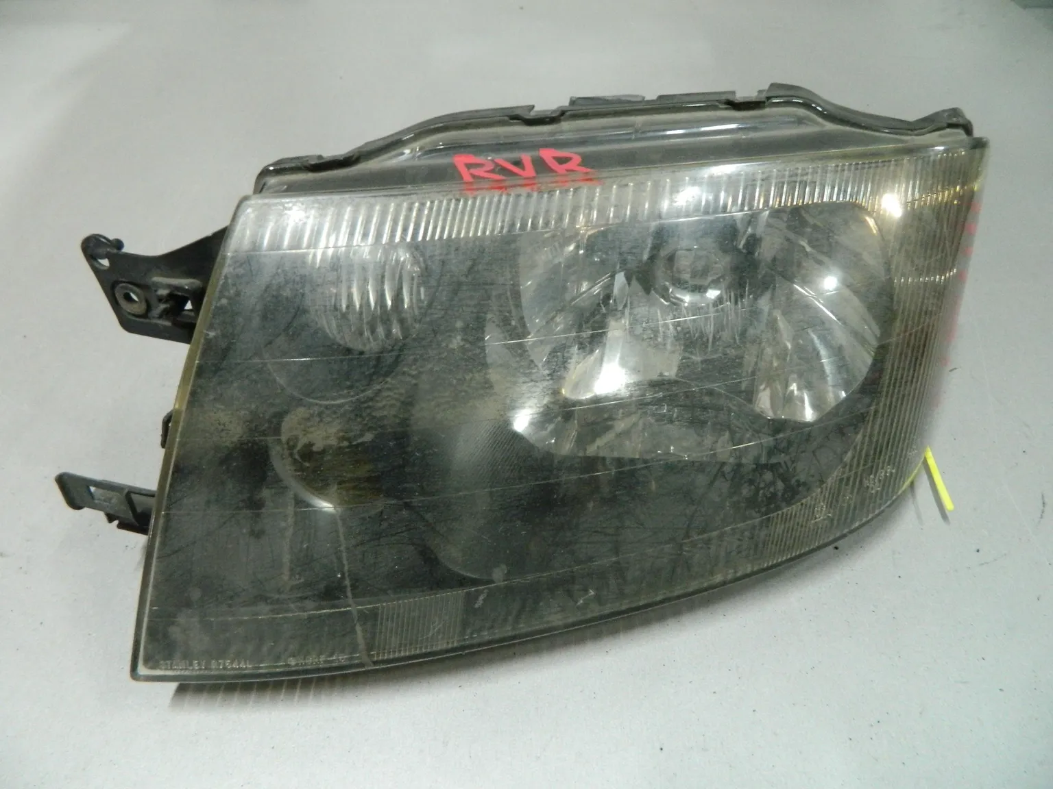 Фара MITSUBISHI RVR N61W Перед Лев 7544 (Контрактный) 64492441