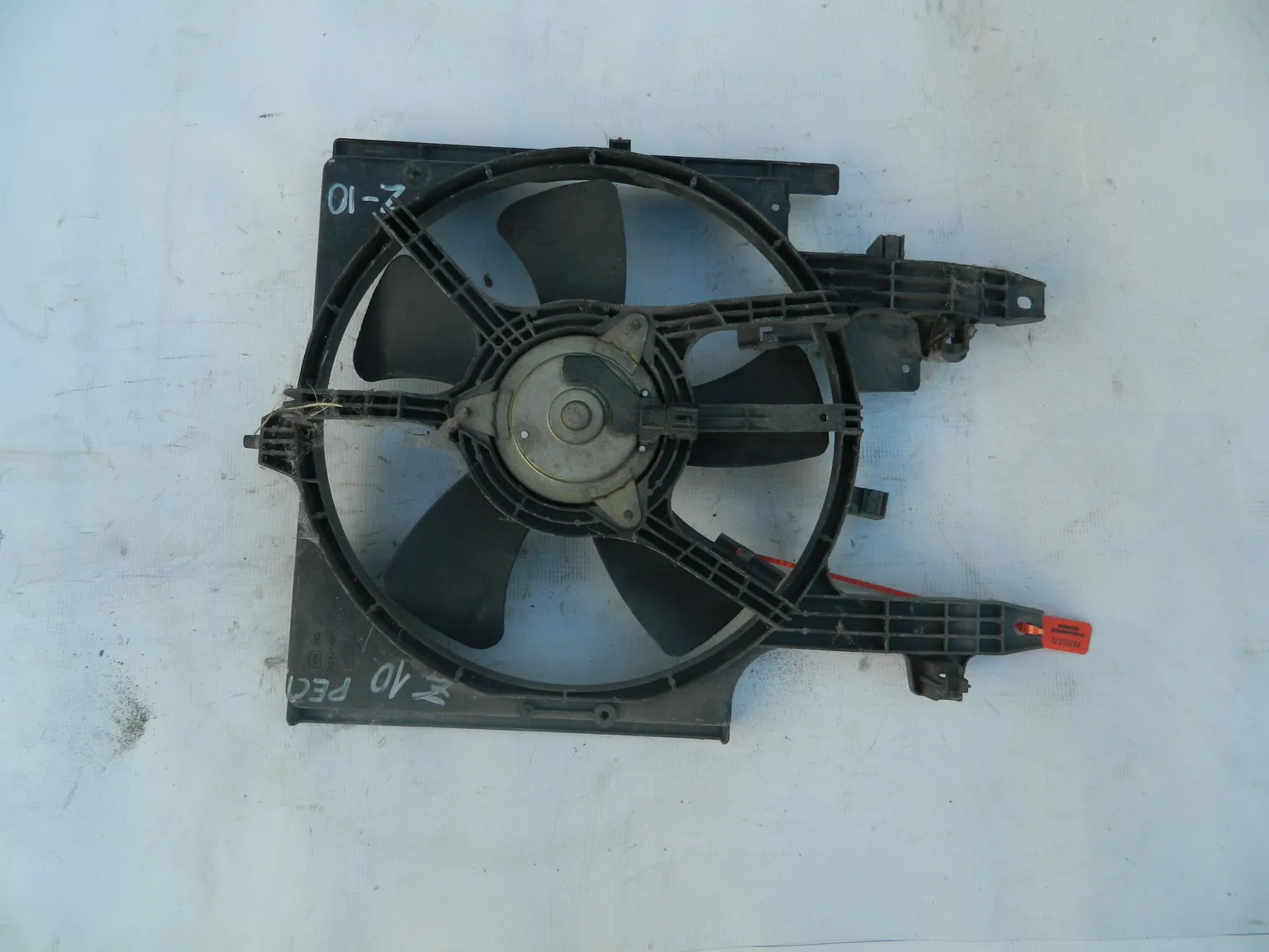 Диффузор радиатора NISSAN CUBE Z10 (Контрактный) 72355284