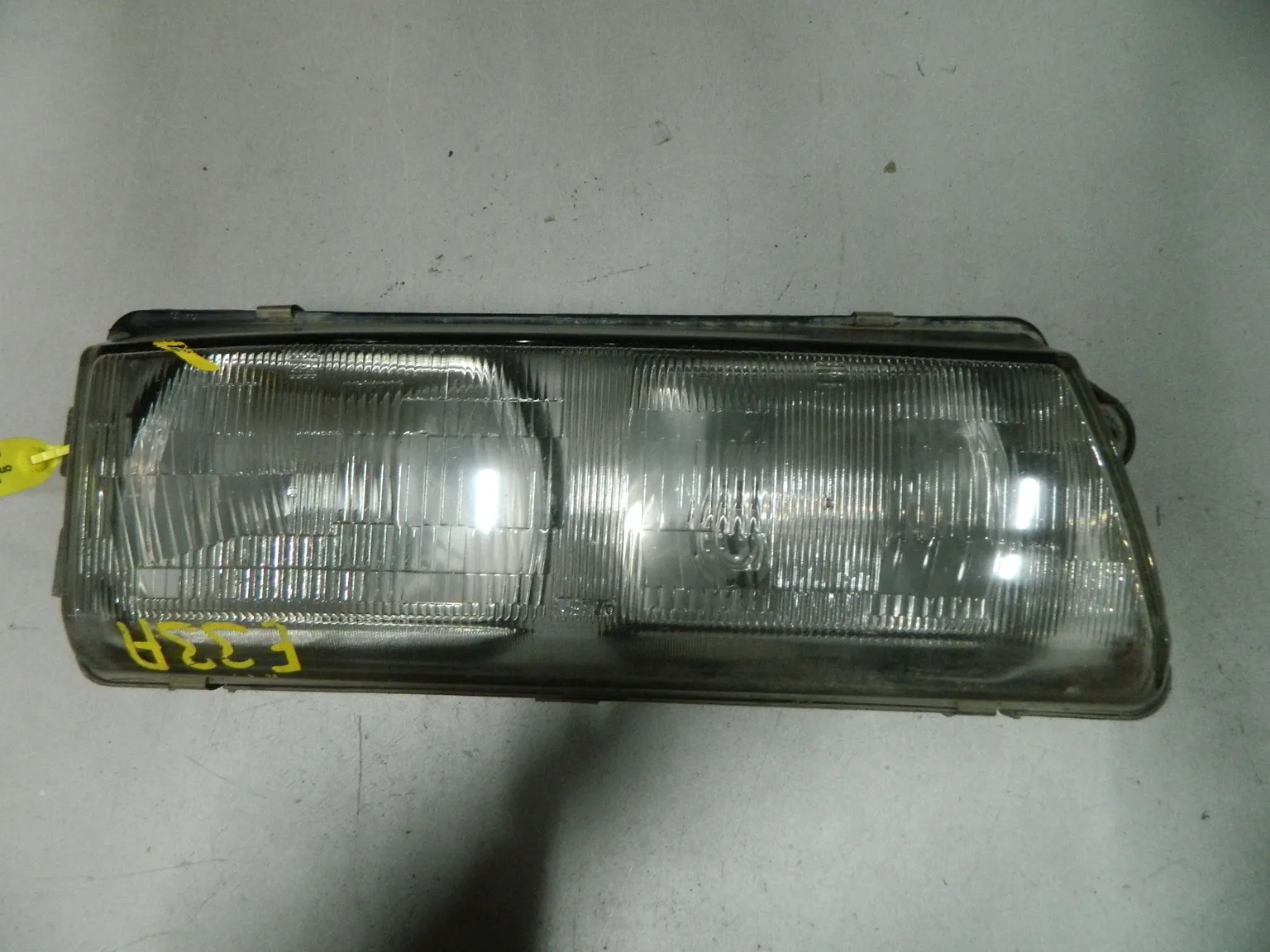 Фара MITSUBISHI GALANT E35A Перед Прав (Контрактный) 64492105