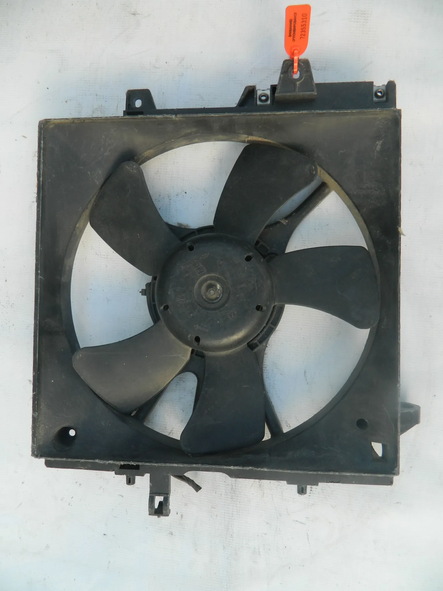 Диффузор радиатора SUBARU FORESTER SF5 (Контрактный) 72355310 45137FC050