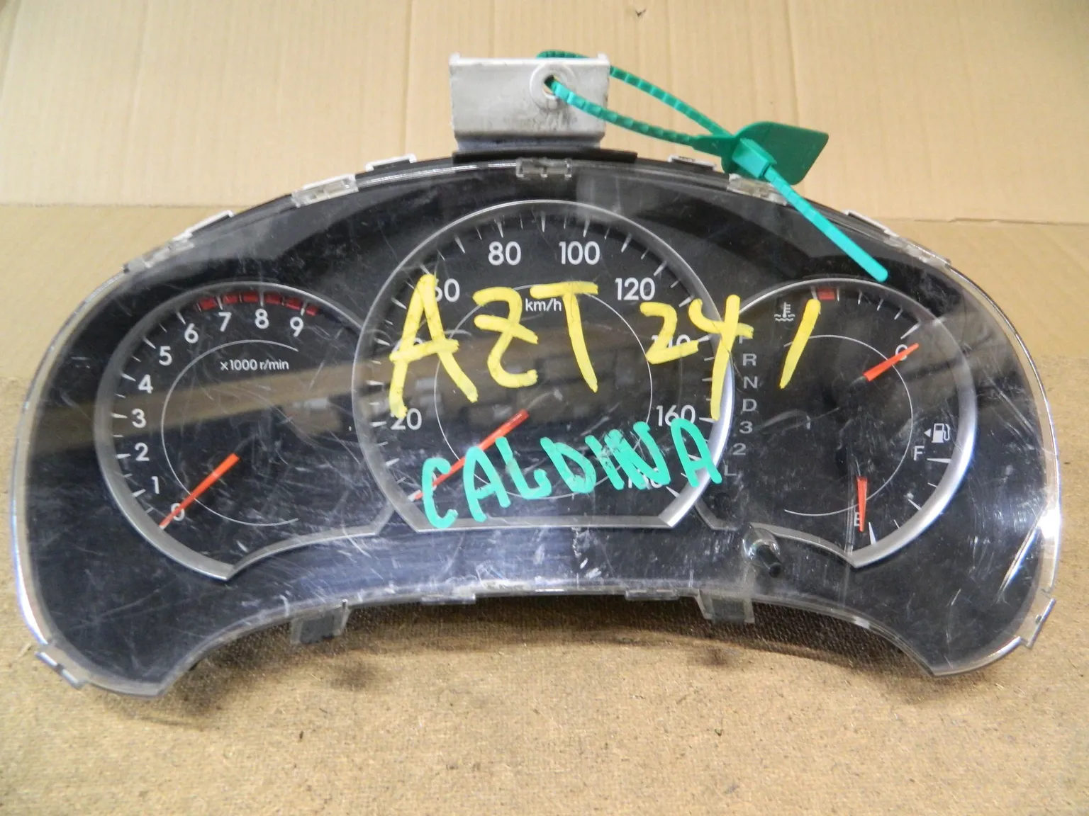 Панель приборов TOYOTA CALDINA AZT241 (Контрактный) 79590110