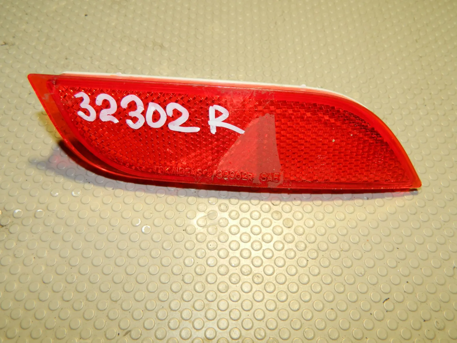 Катафот в бампер SUBARU IMPREZA XV GP7 Зад Прав (Kонтрактный)