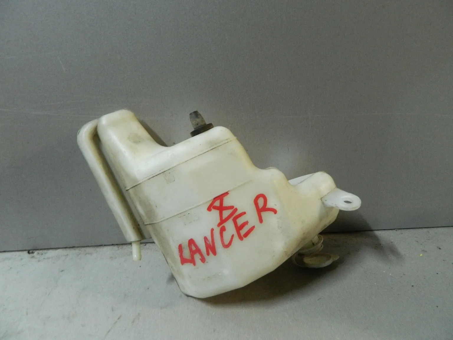 Бачок расширительный MITSUBISHI LANCER CY4A (Контрактный) 79591845