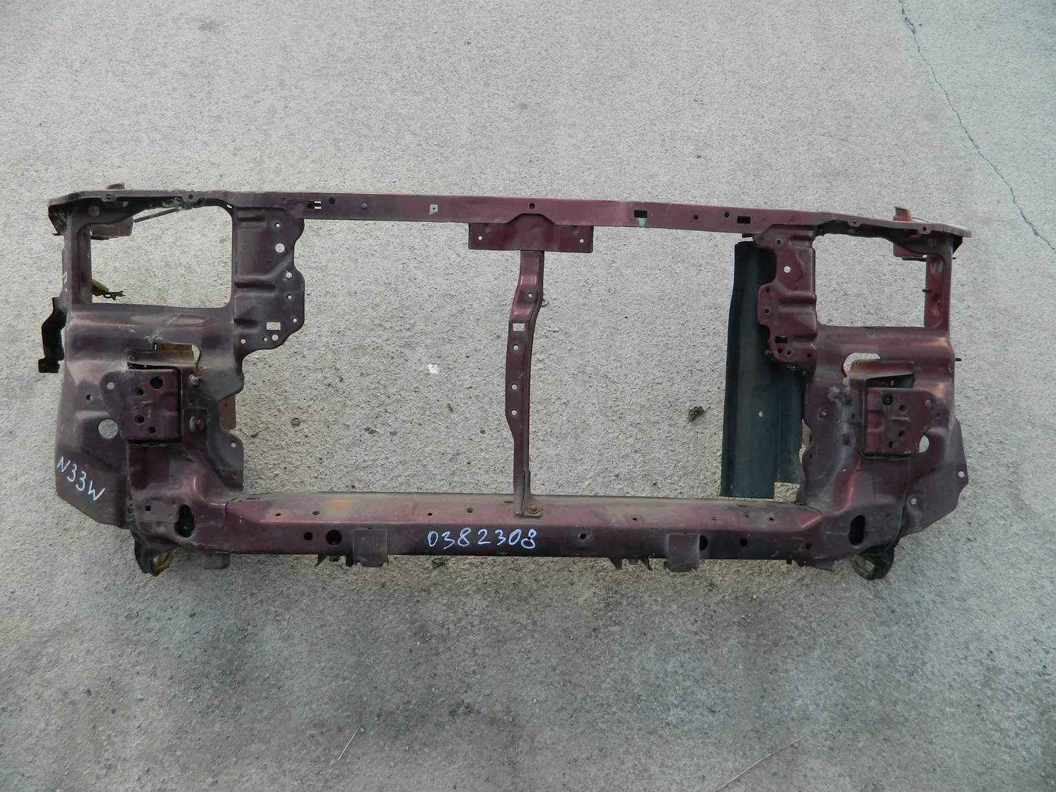 Рамка радиатора MITSUBISHI CHARIOT N33W (Контрактный) 0382308