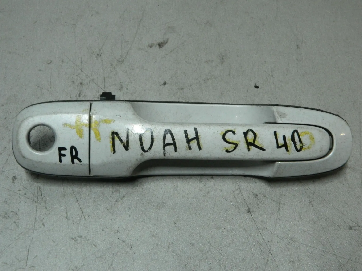 Ручка двери наружная TOYOTA NOAH SR40 Перед Прав (Контрактный) 81528554