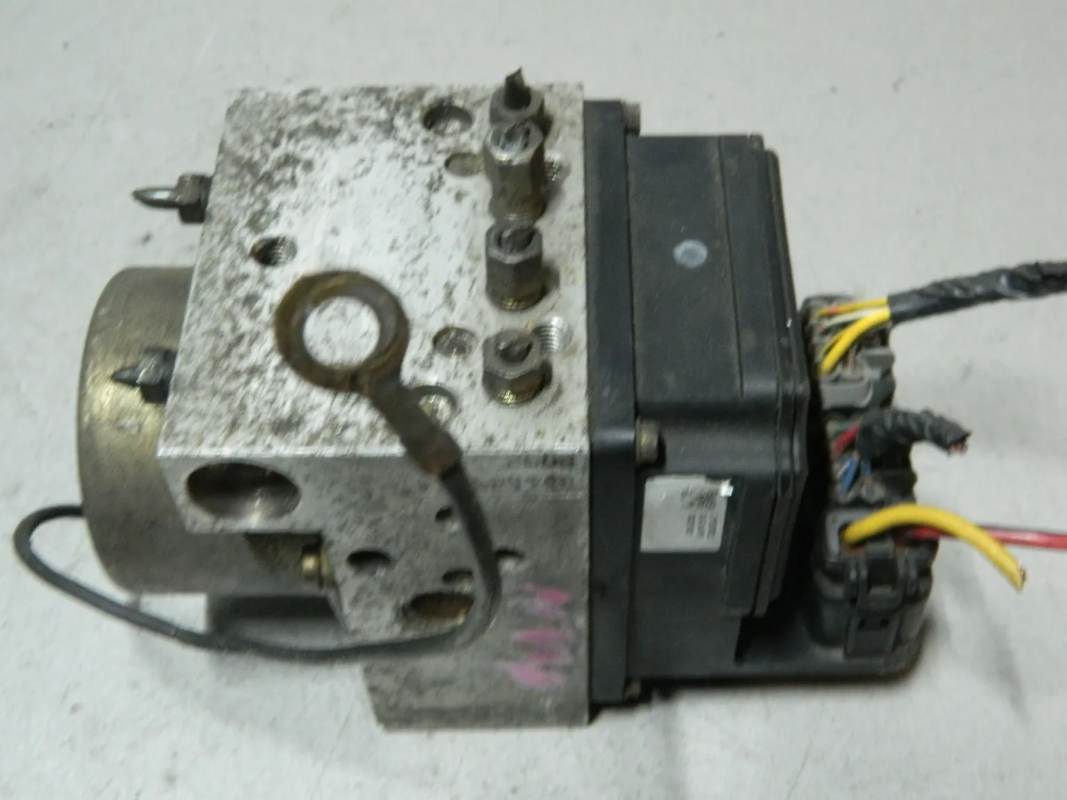 Блок ABS NISSAN X-TRAIL T30 (Контрактный) 81532796 47600AR000