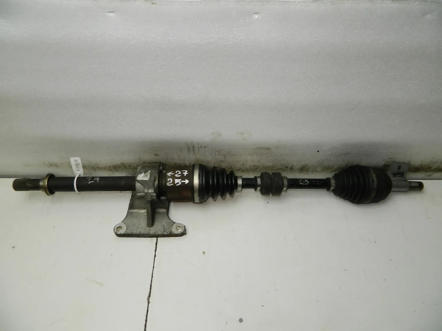 Привод NISSAN BLUEBIRD SYLPHY KG11 MR20DE Перед Прав (Контрактный) 35015587