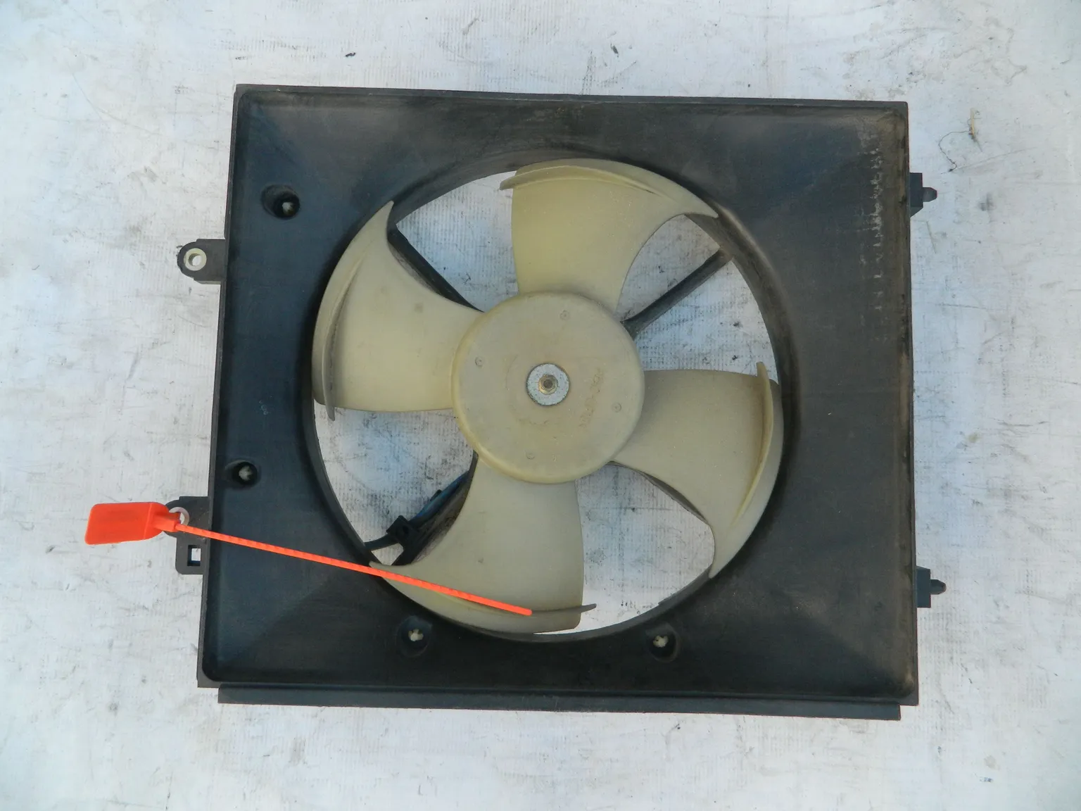 Диффузор радиатора HONDA INSPIRE UA4 (Контрактный) 72355124