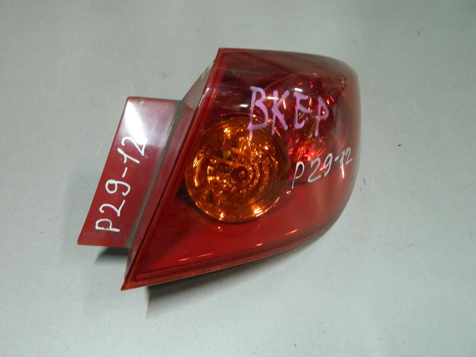 Фонарь MAZDA AXELA BKEP Зад Прав 2912 (Контрактный) 64492487