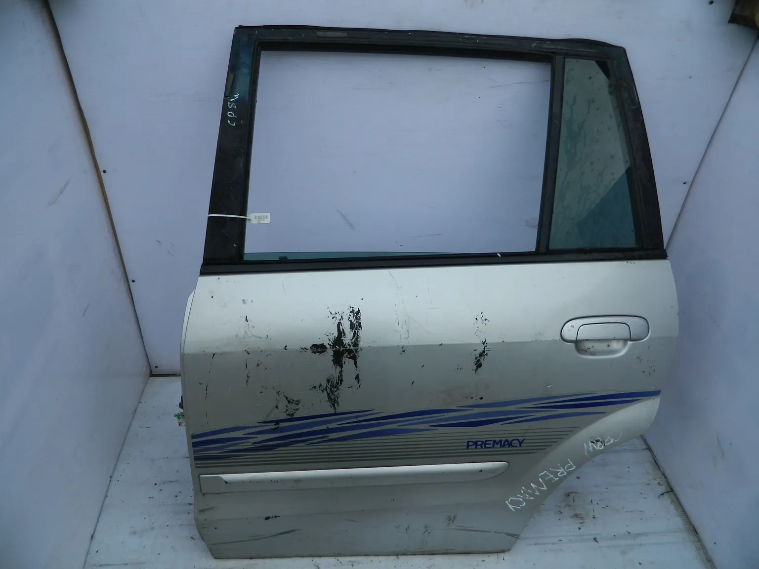 Дверь MAZDA PREMACY CP8W Зад Лев (Контрактный) 35021561 C14573020C