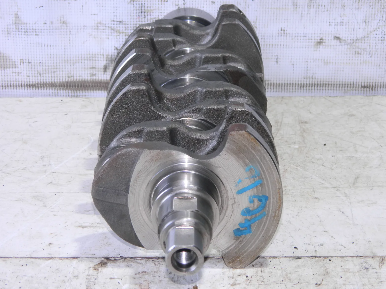 Коленвал MITSUBISHI 4G18 (Контрактный) 65243868