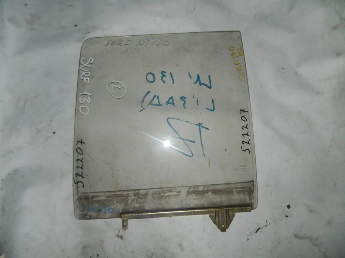 Стекло двери TOYOTA SURF 130 Задн. Лев (Контрактный) 522207