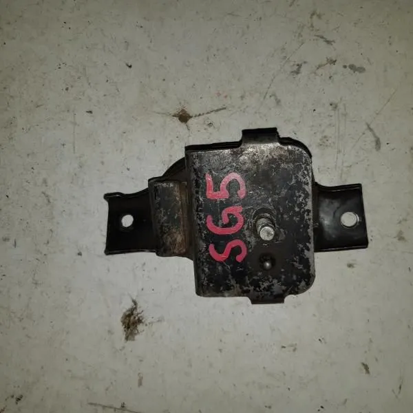 Подушка двигателя SUBARU FORESTER SG5 EJ20 (Контрактный)
