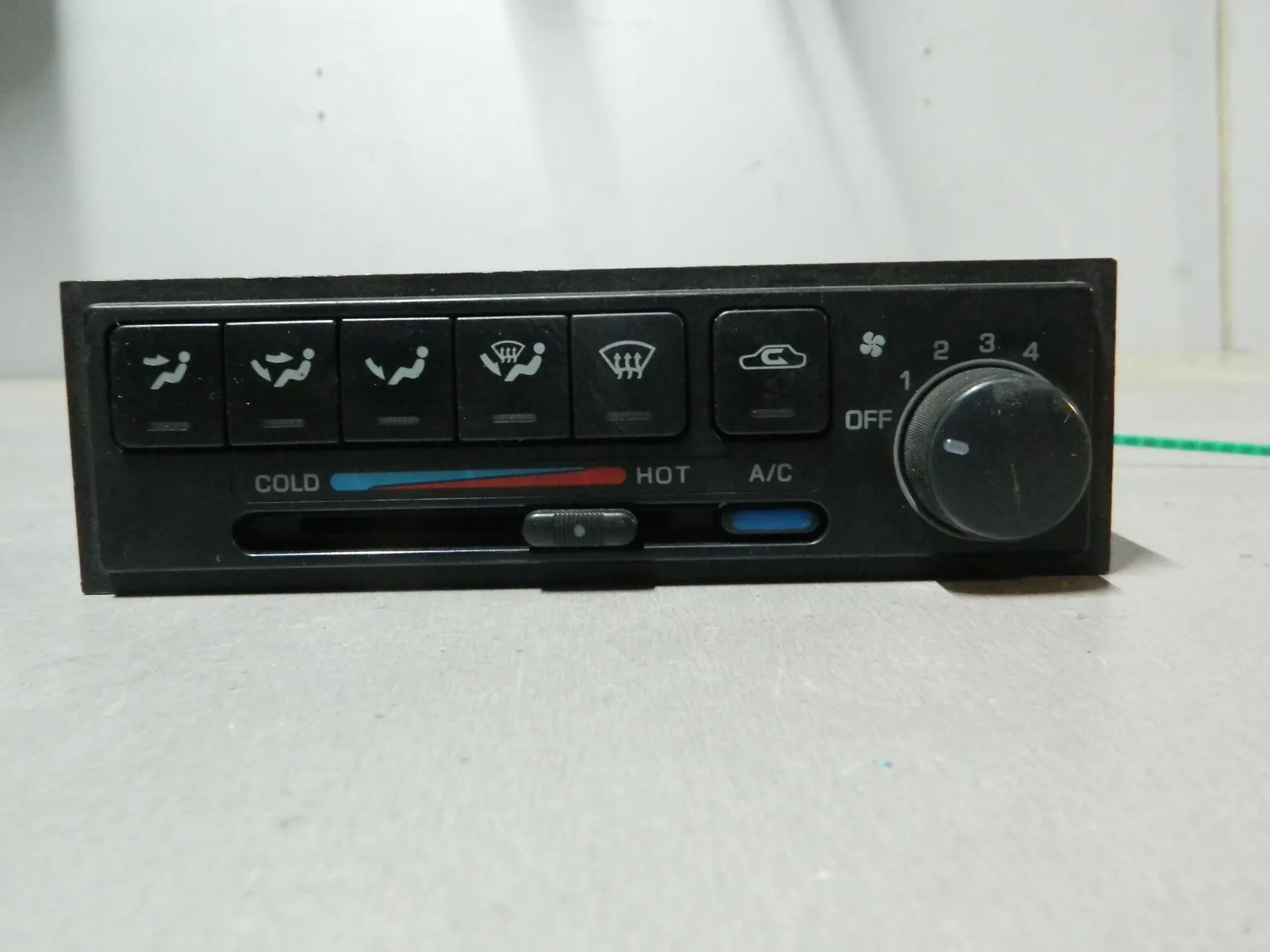 Блок управления климат-контролем NISSAN BLUEBIRD SYLPHY FG10 (Контрактный) 81540621 275006N000