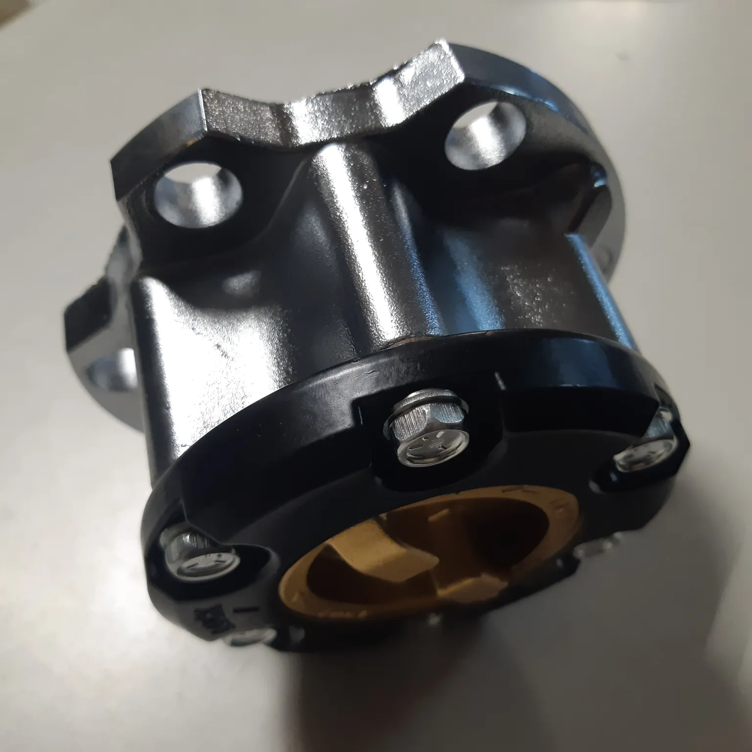 Муфта свободного хода (ХАБ) GENERAL PARTS 4353060130 TOYOTA LAND CRUISER PRADO 7# FZJ100, HDJ105 30