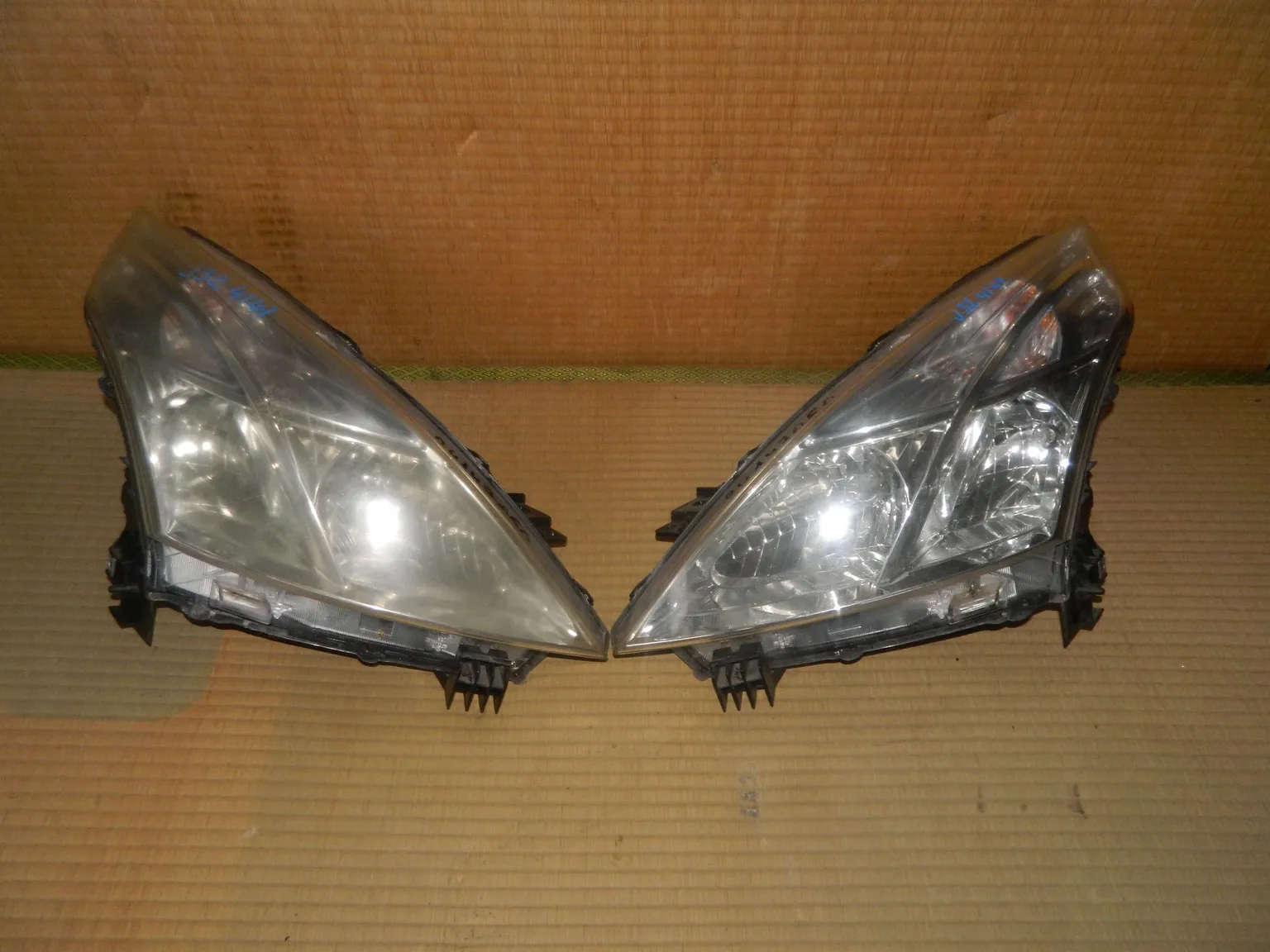 Фара NISSAN TEANA J32 Пара (Контрактный) 24147050