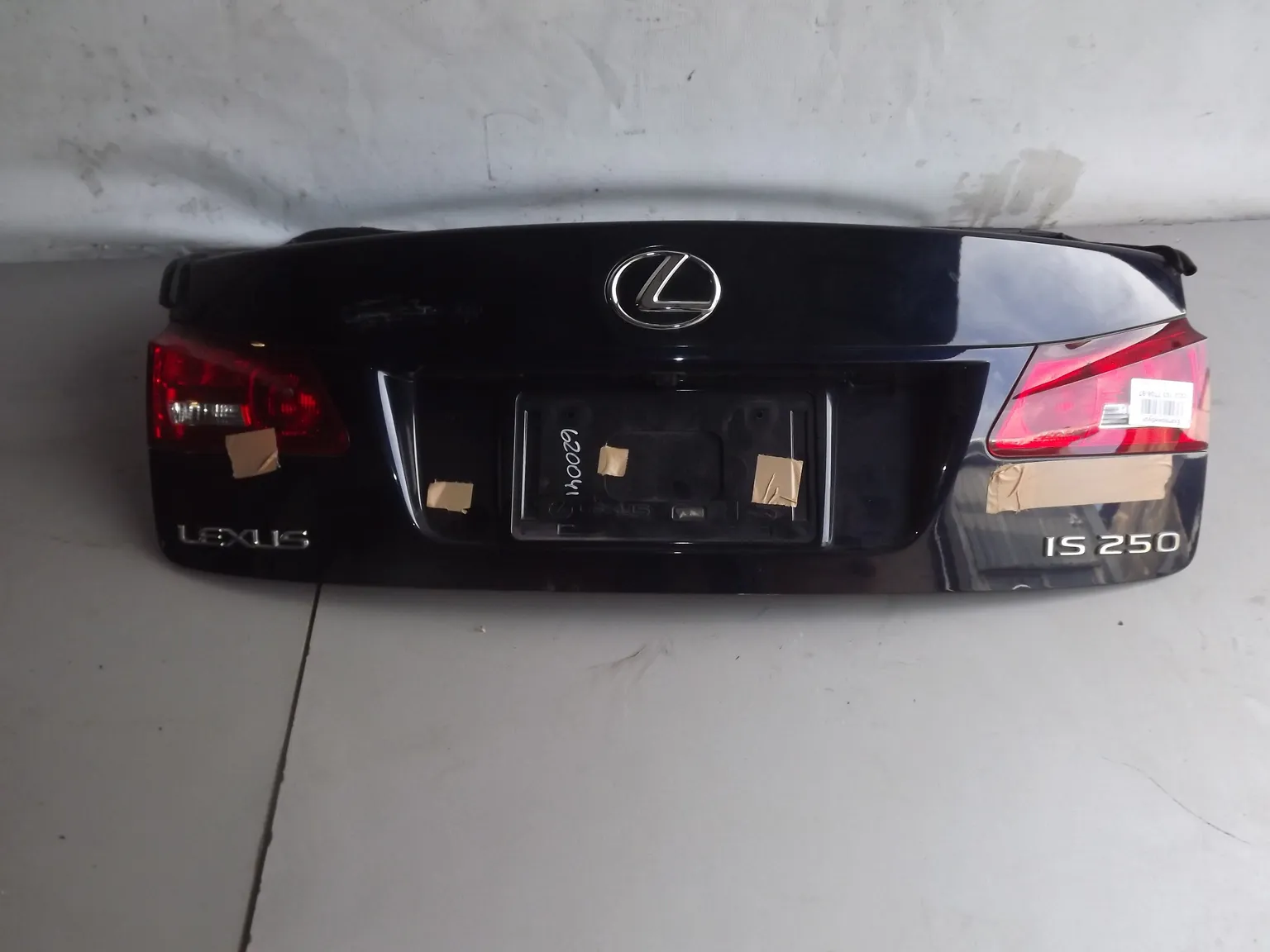 Крышка багажника LEXUS IS200D (Контрактный) 45976065
