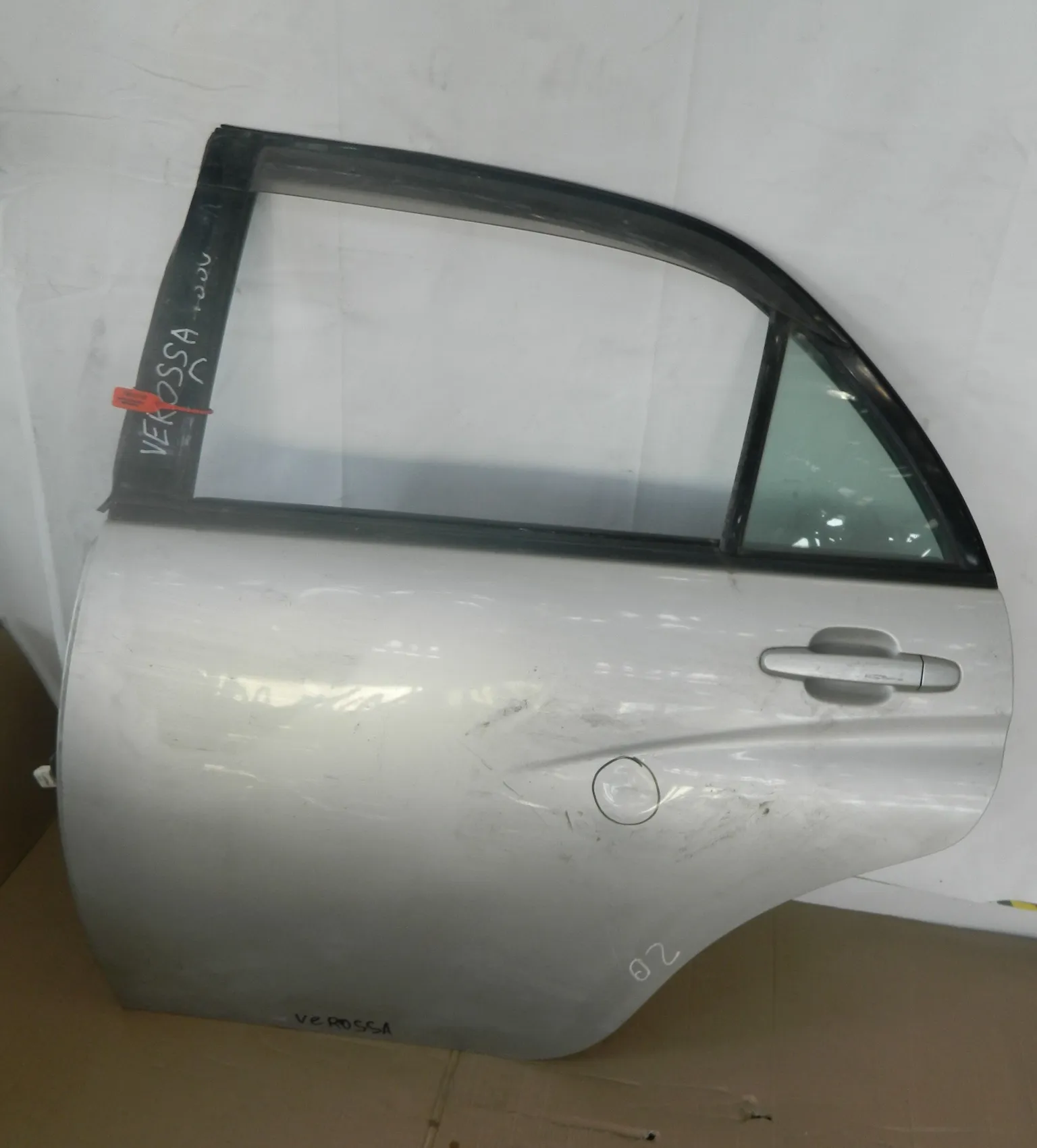 Дверь TOYOTA VEROSSA GX110 Зад Лев (Контрактный) 65243393