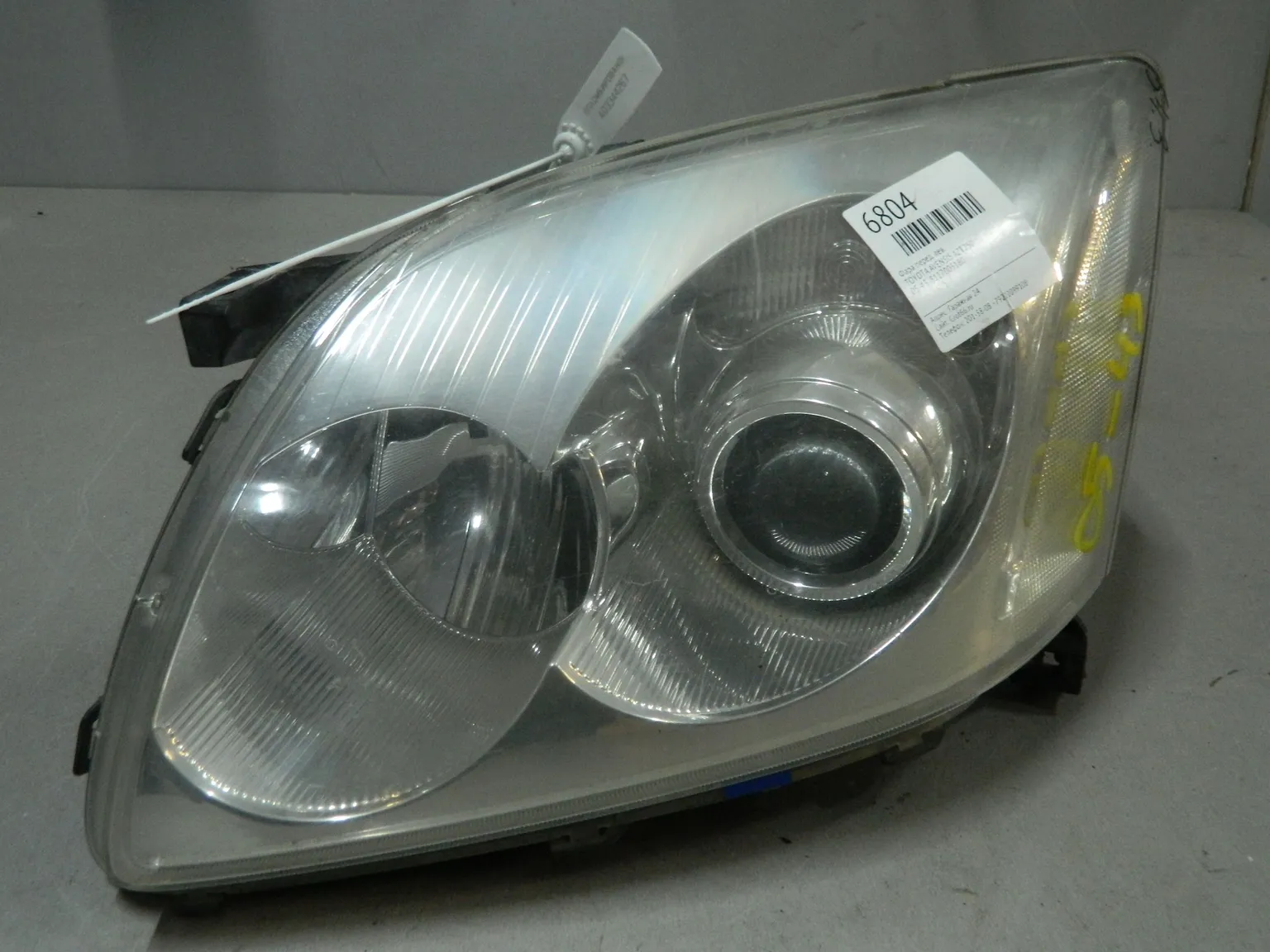 Фара TOYOTA AVENSIS AZT250 Перед Лев 0543 (Контрактный) 03344267