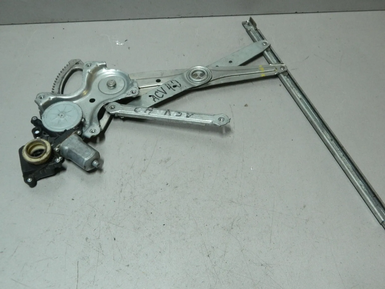 Стеклоподъемник TOYOTA CAMRY ACV40 Перед Лев (Контрактный) 79591755