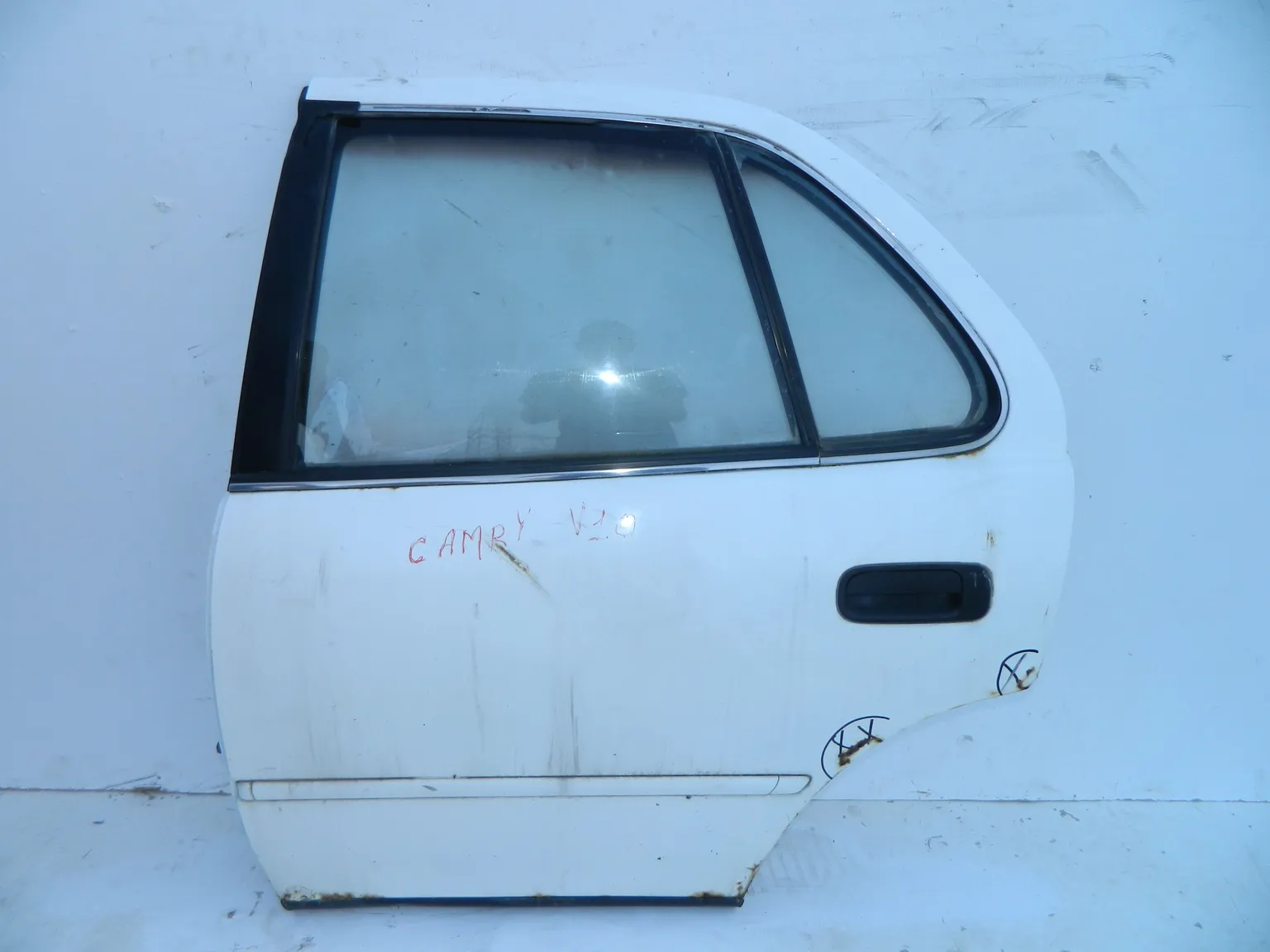 Дверь TOYOTA CAMRY SXV10 Зад Лев (Контрактный) 46098112 6700432290