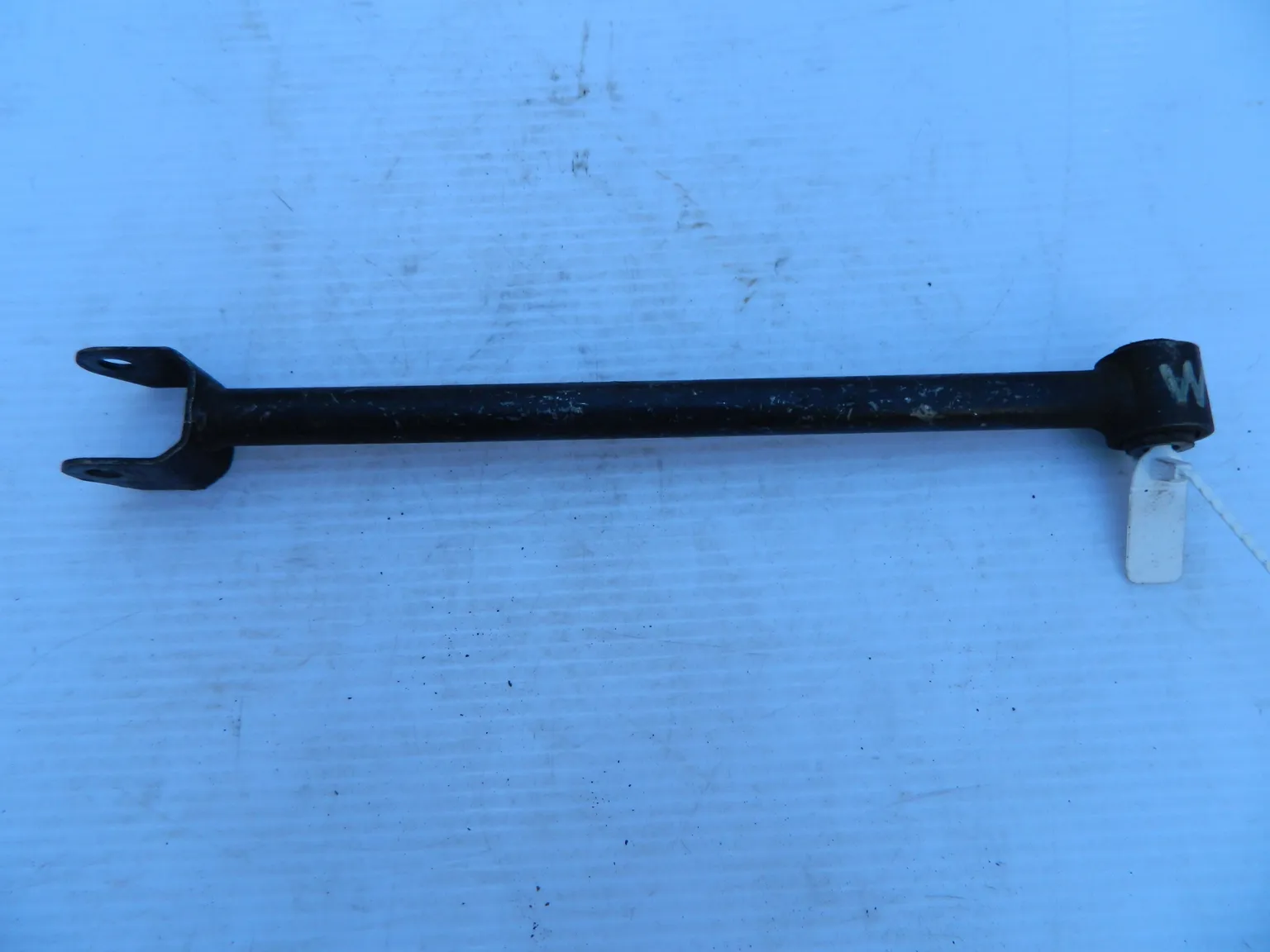 Тяга подвески NISSAN LARGO W30 Зад (Контрактный) 46091246