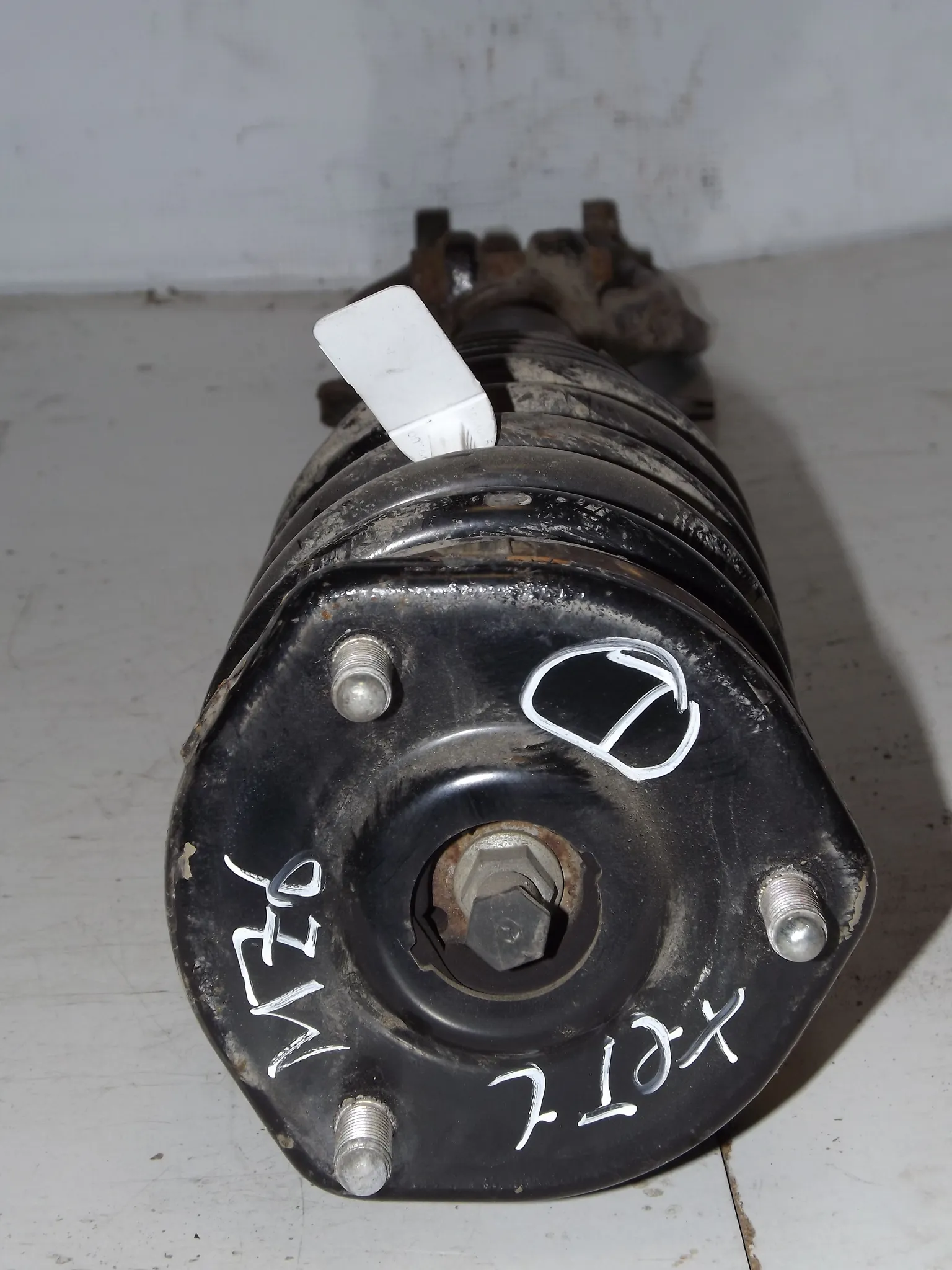 Стойка подвески MAZDA MAZDA 6 GY Перед Лев (Контрактный) 35023794