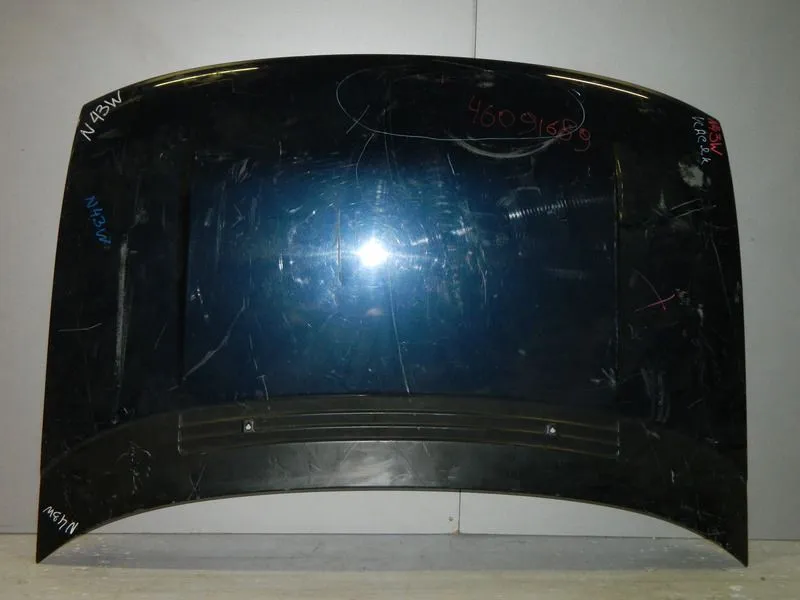 Капот MITSUBISHI CHARIOT N43W (Контрактный) 46091689
