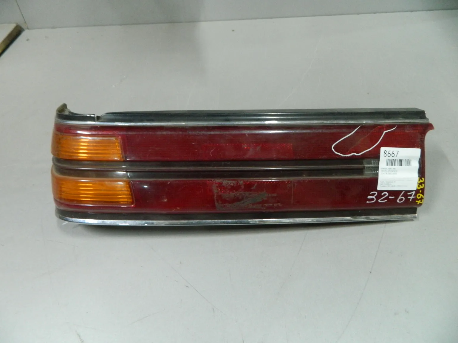 Фонарь TOYOTA VISTA SV20 Зад Прав 3267 (Контрактный) 03344257